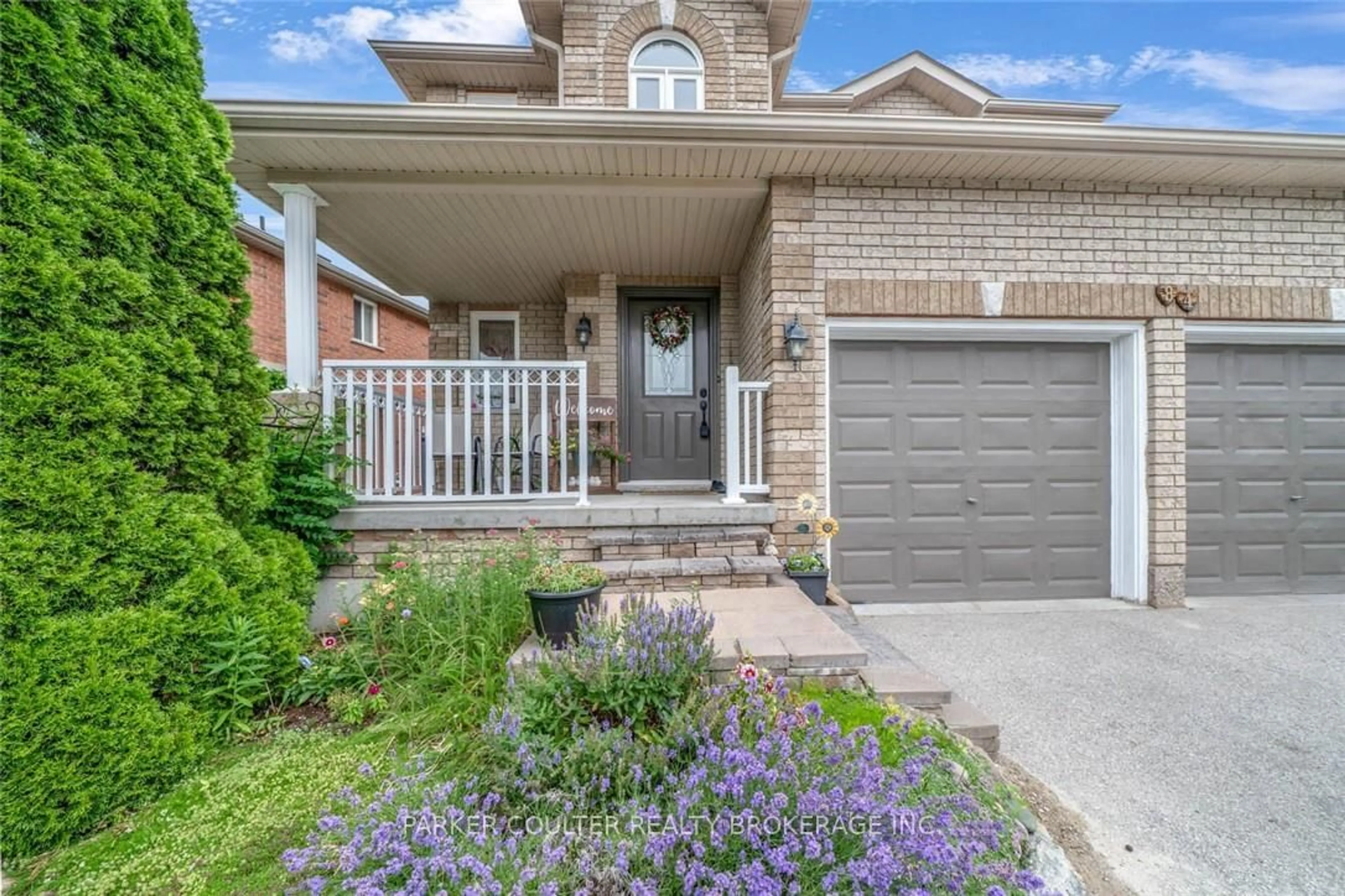 Home with brick exterior material, street for 84 Gore Dr, Barrie Ontario L4N 0A9