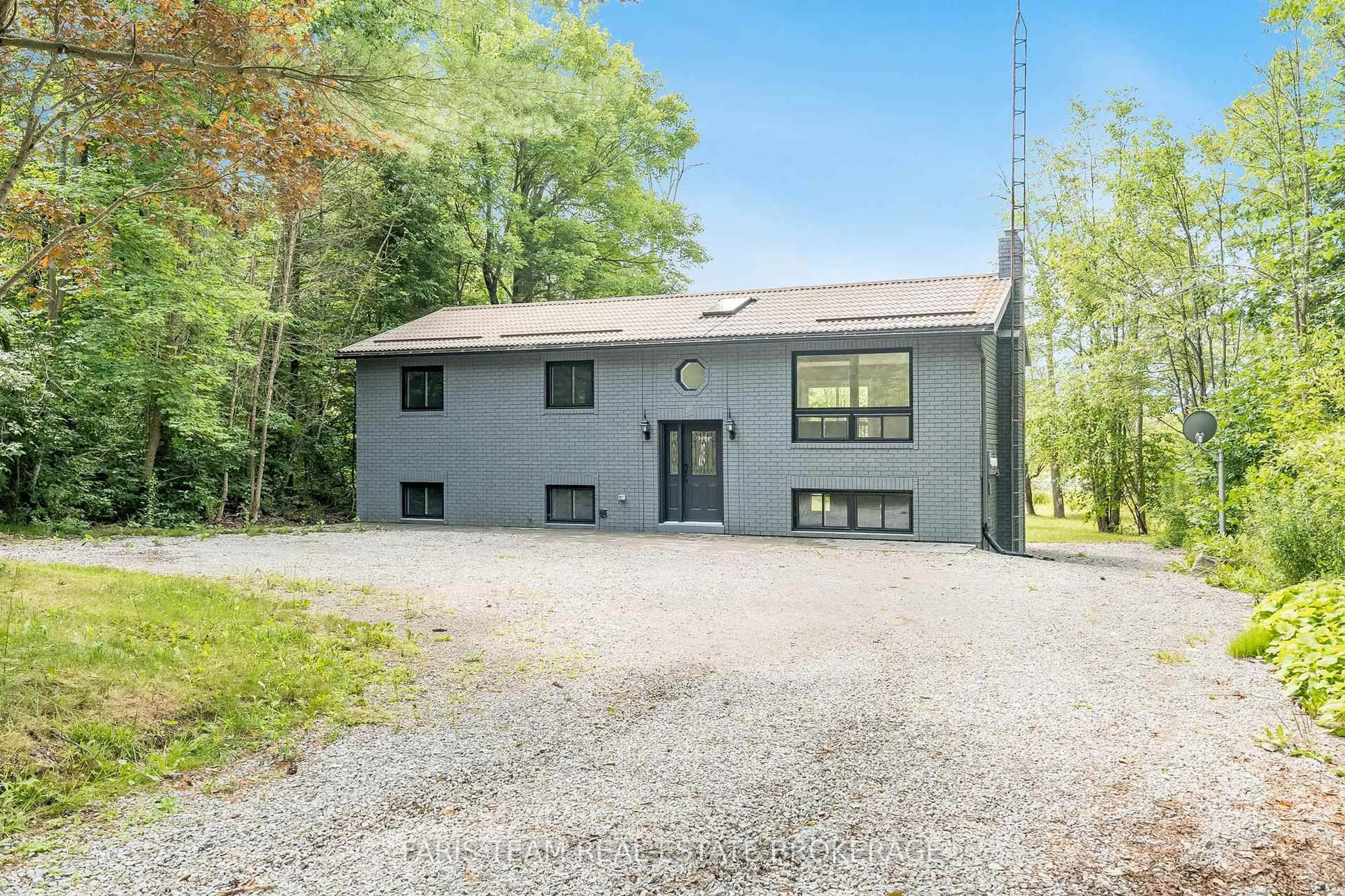 Home with vinyl exterior material, unknown for 5127 Severn Pines Cres, Severn Ontario L0K 2B0