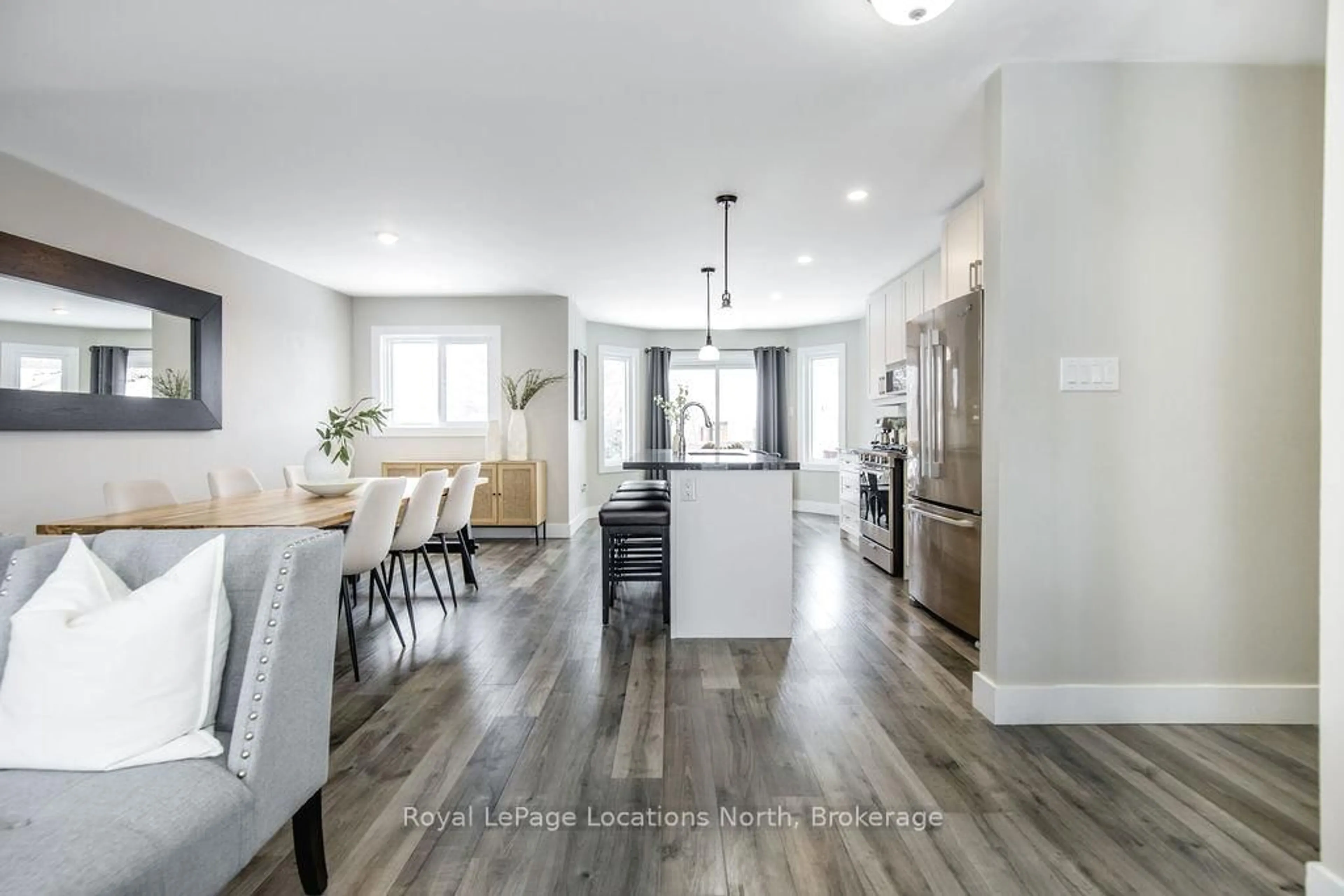 Open concept kitchen, unknown for 1 Timberland Cres, Wasaga Beach Ontario L9Z 1G7