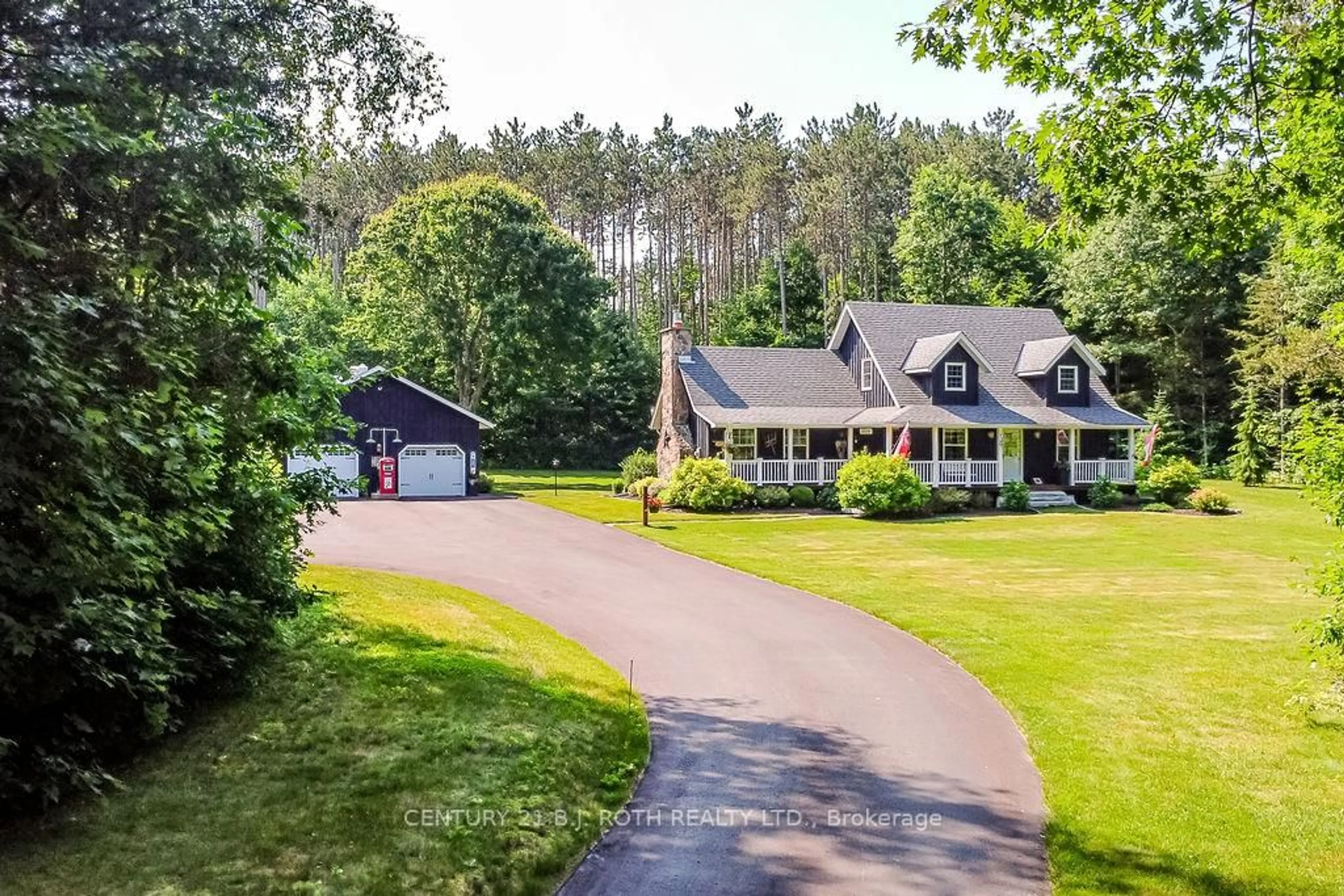 A pic from outside/outdoor area/front of a property/back of a property/a pic from drone, unknown for 2357 SOUTH ORR LAKE Rd, Springwater Ontario L0L 1P0