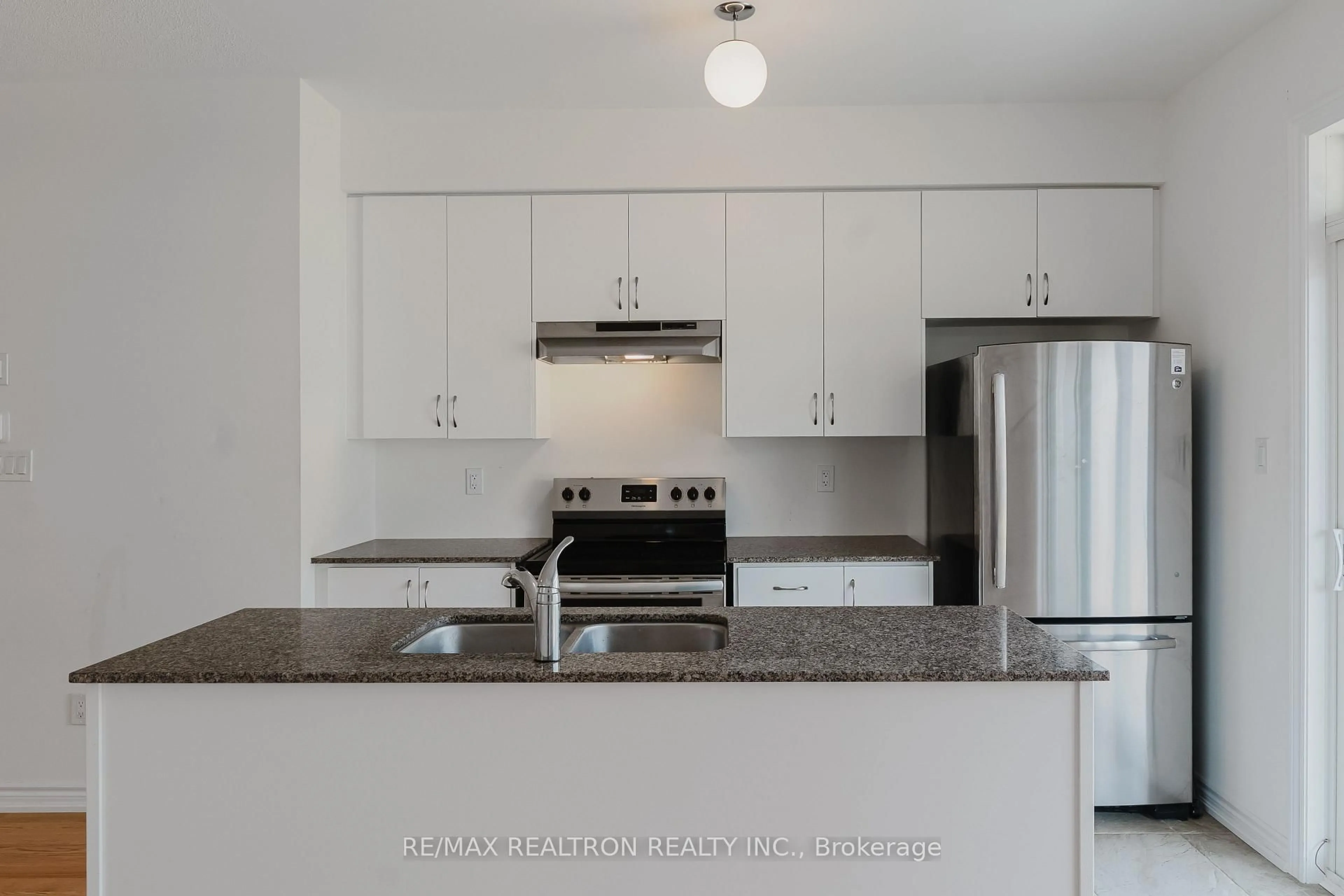 Standard kitchen, unknown for 12 Bannister Rd, Barrie Ontario L9J 0L4