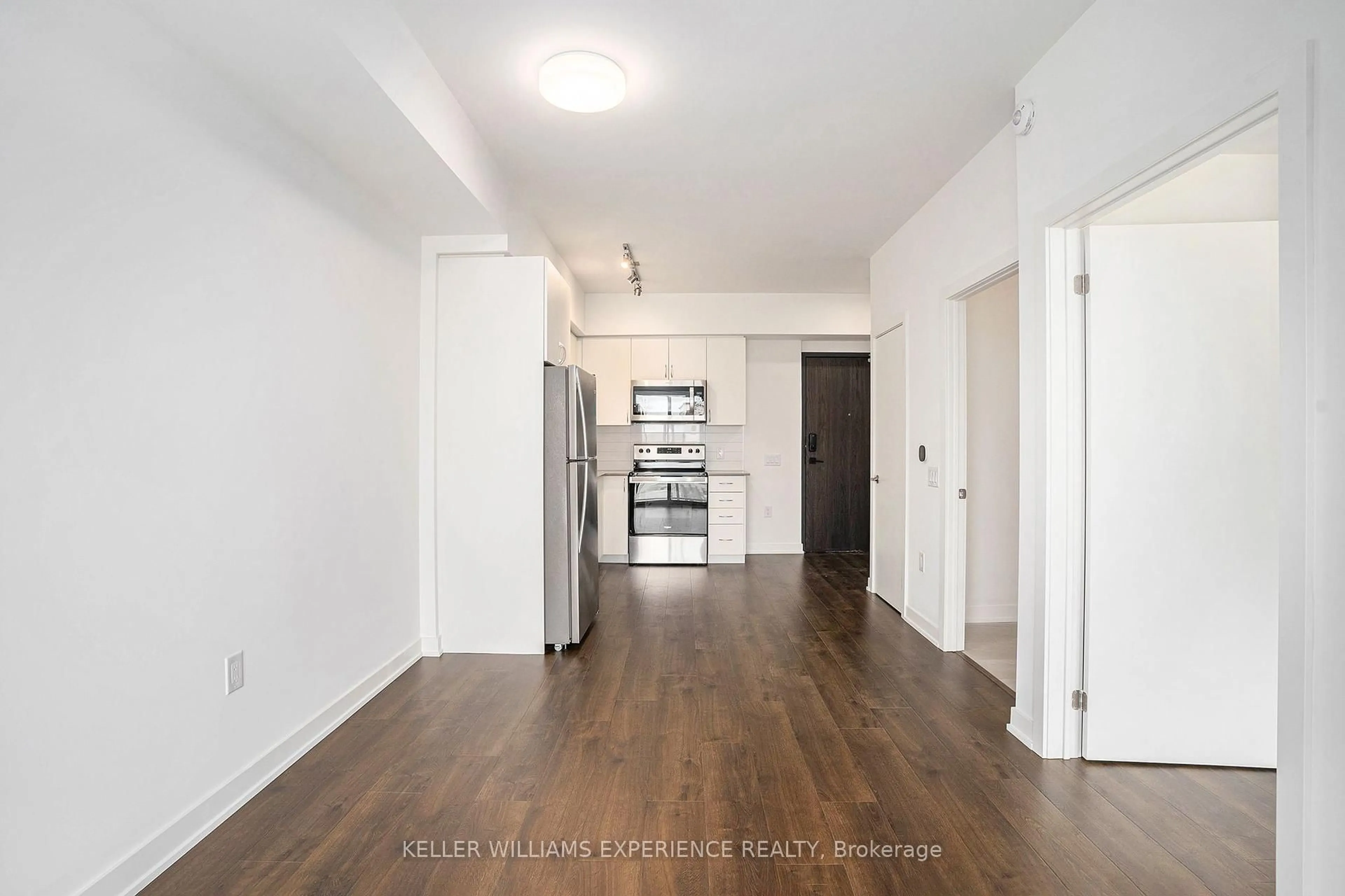 A pic of a room for 56 Lakeside Terr #302, Barrie Ontario L4M 7B9