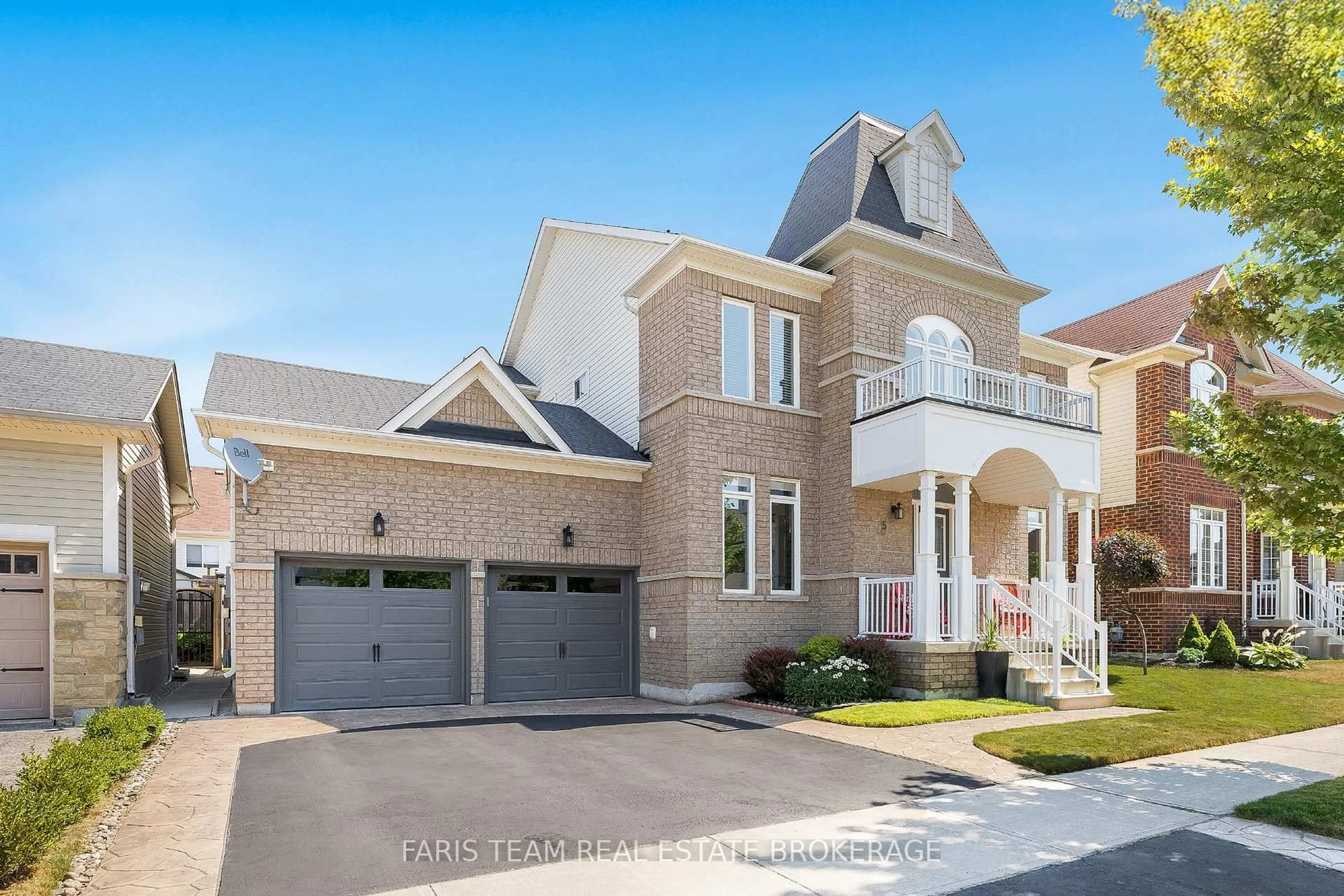 Home with brick exterior material, street for 5 Magna Carta Rd, Barrie Ontario L4M 7H9