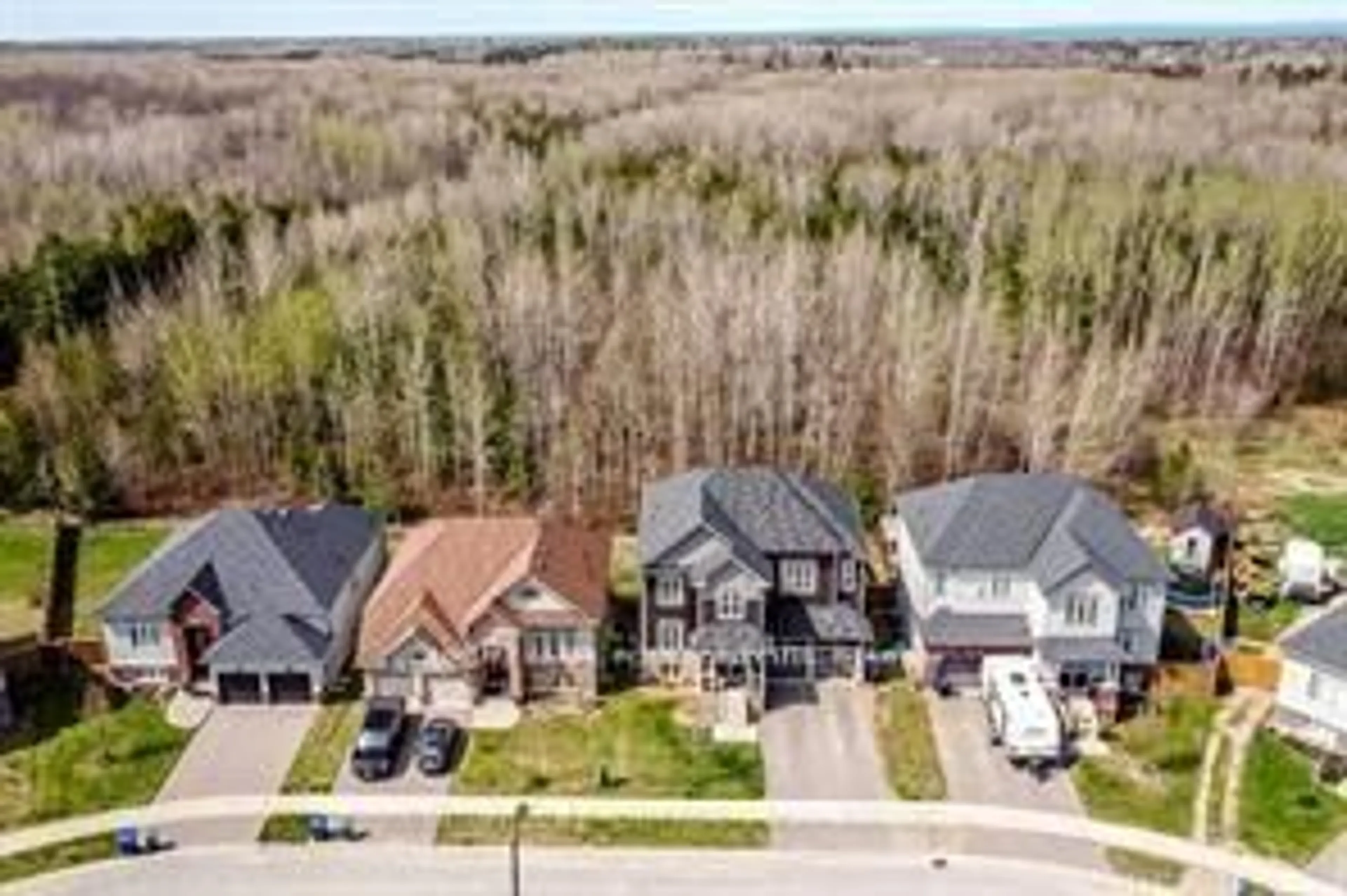 A pic from outside/outdoor area/front of a property/back of a property/a pic from drone, street for 215 Roy Dr, Clearview Ontario L0M 1S0