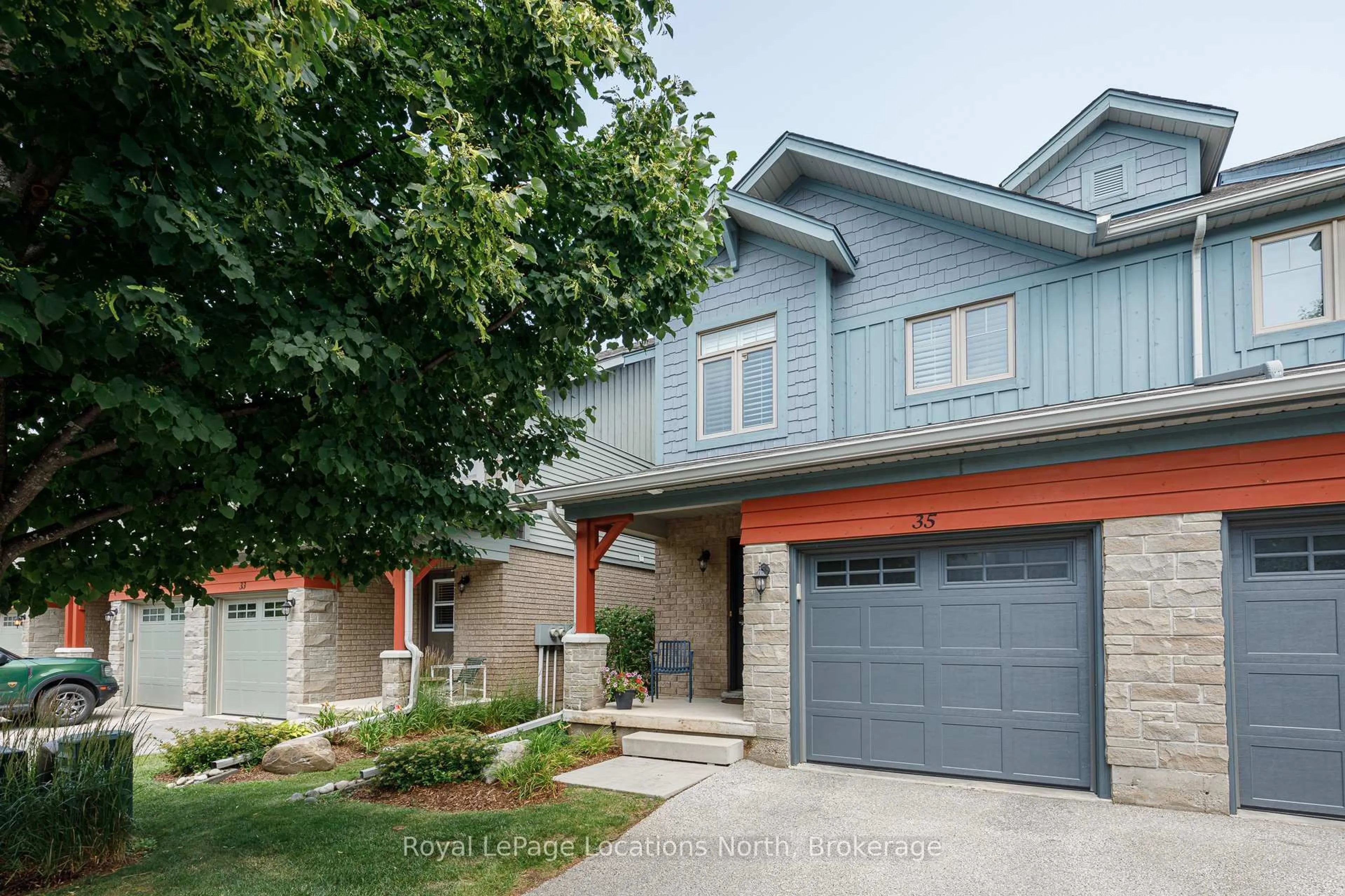Home with brick exterior material, street for 35 Silver Glen Blvd, Collingwood Ontario L9Y 0G9