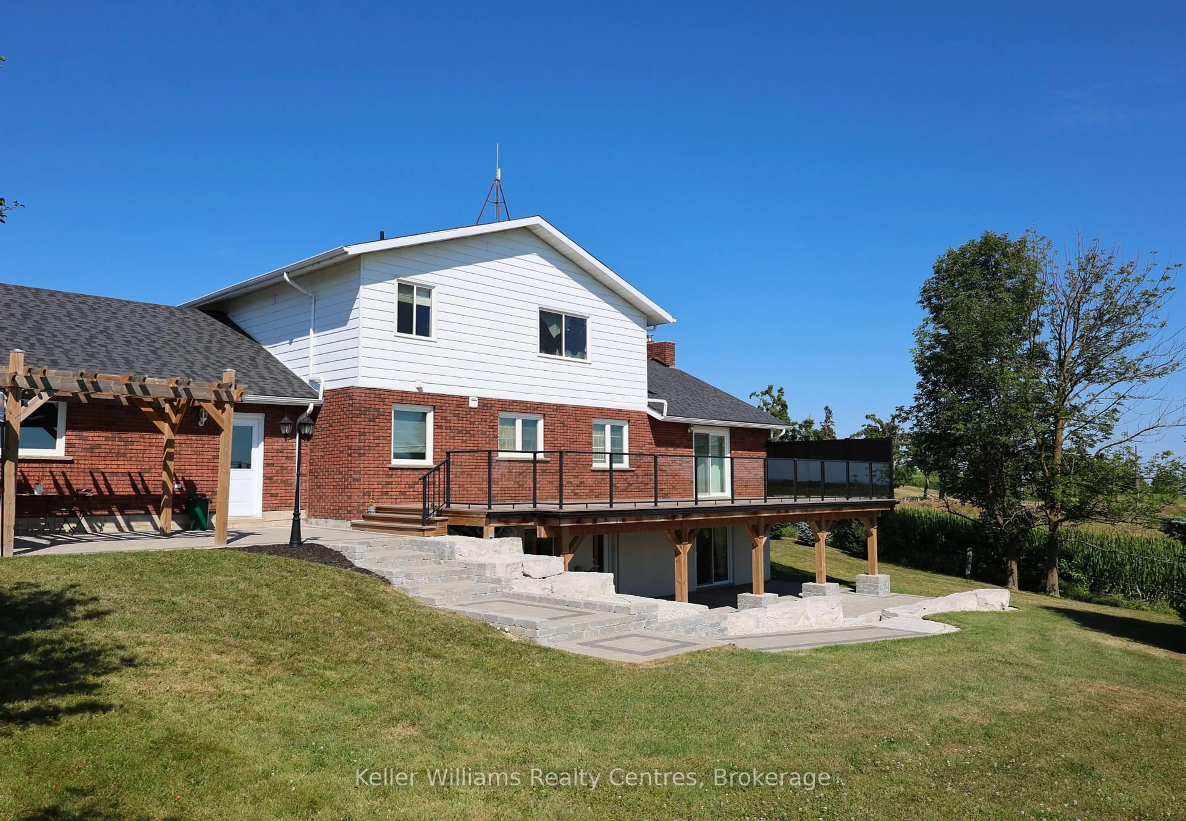 A pic from outside/outdoor area/front of a property/back of a property/a pic from drone, building for 2219 County Rd 42, Clearview Ontario L0M 1S0