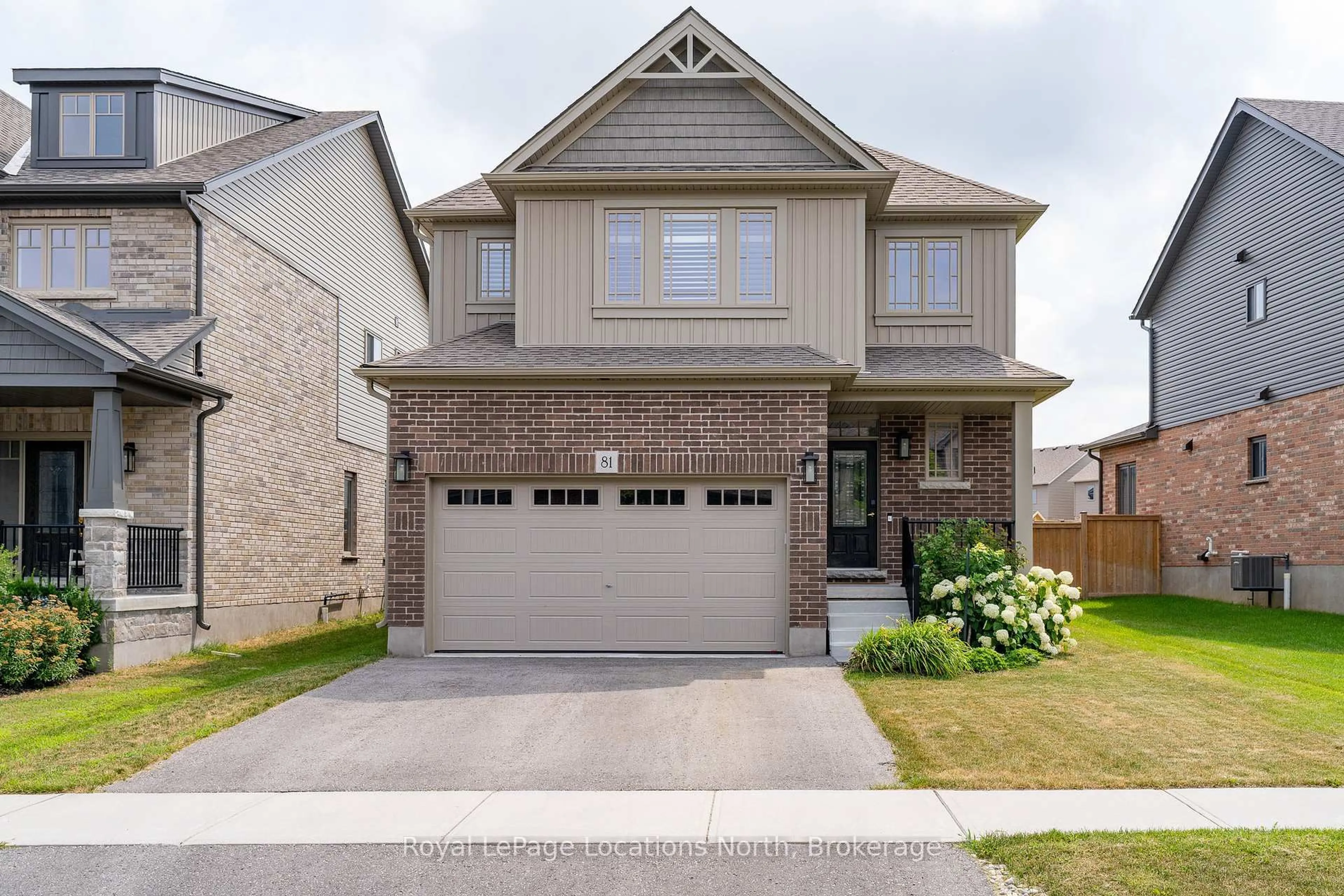 Home with brick exterior material, street for 81 Plewes Dr, Collingwood Ontario L9Y 3B7
