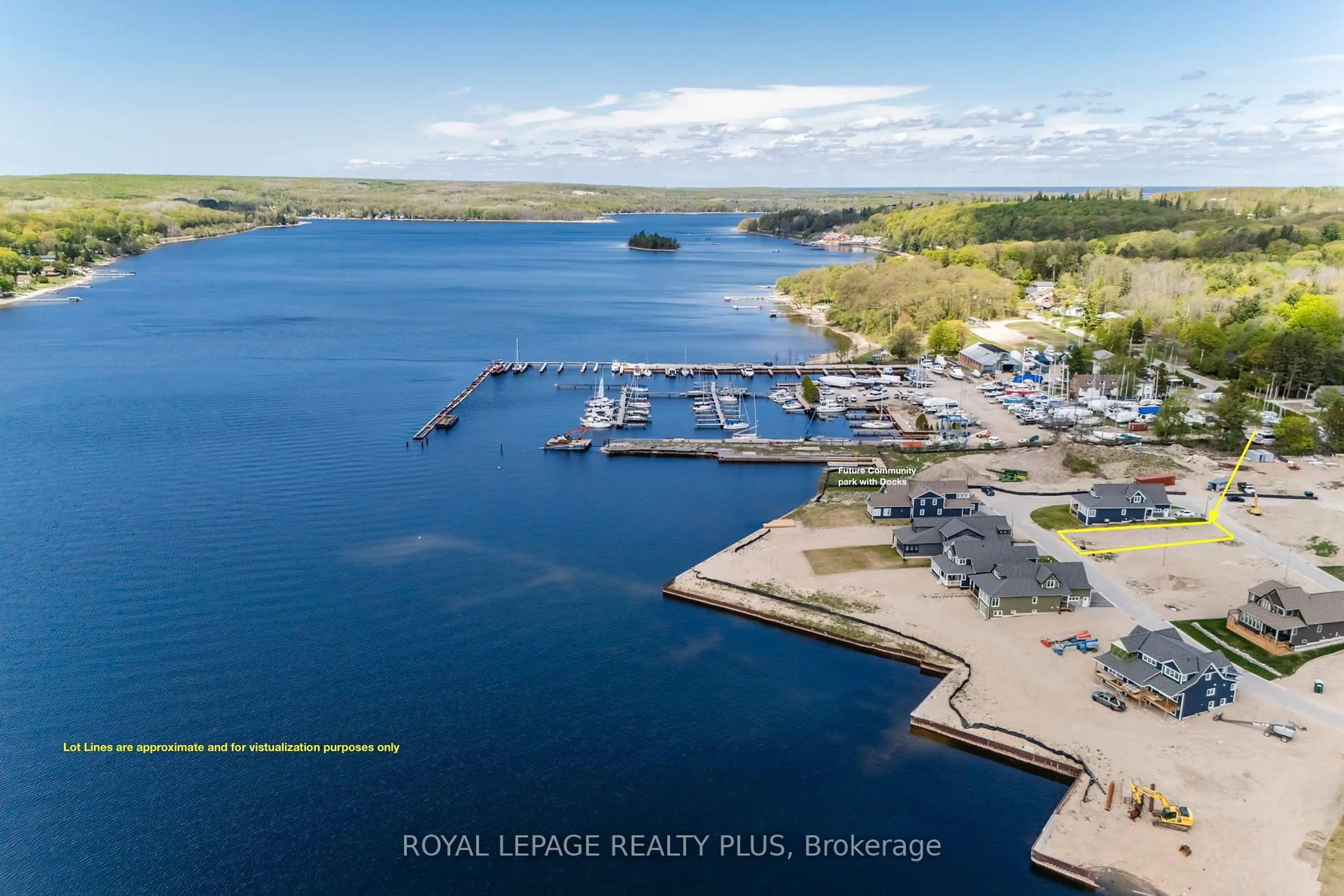 A pic from outside/outdoor area/front of a property/back of a property/a pic from drone, water/lake/river/ocean view for 34 Magazine St, Penetanguishene Ontario L9M 0W7