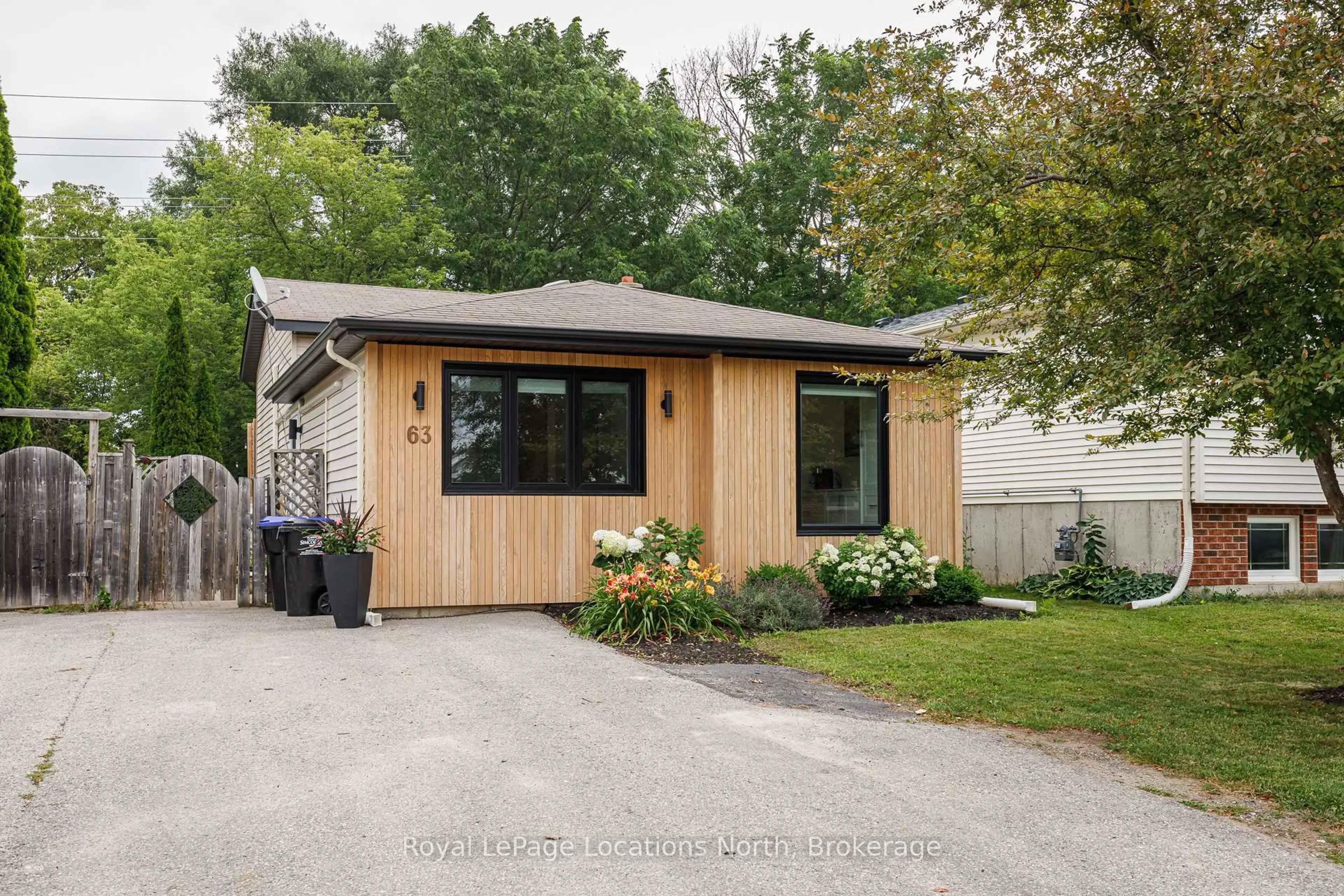 Shed for 63 Telfer Rd, Collingwood Ontario L9Y 4S2