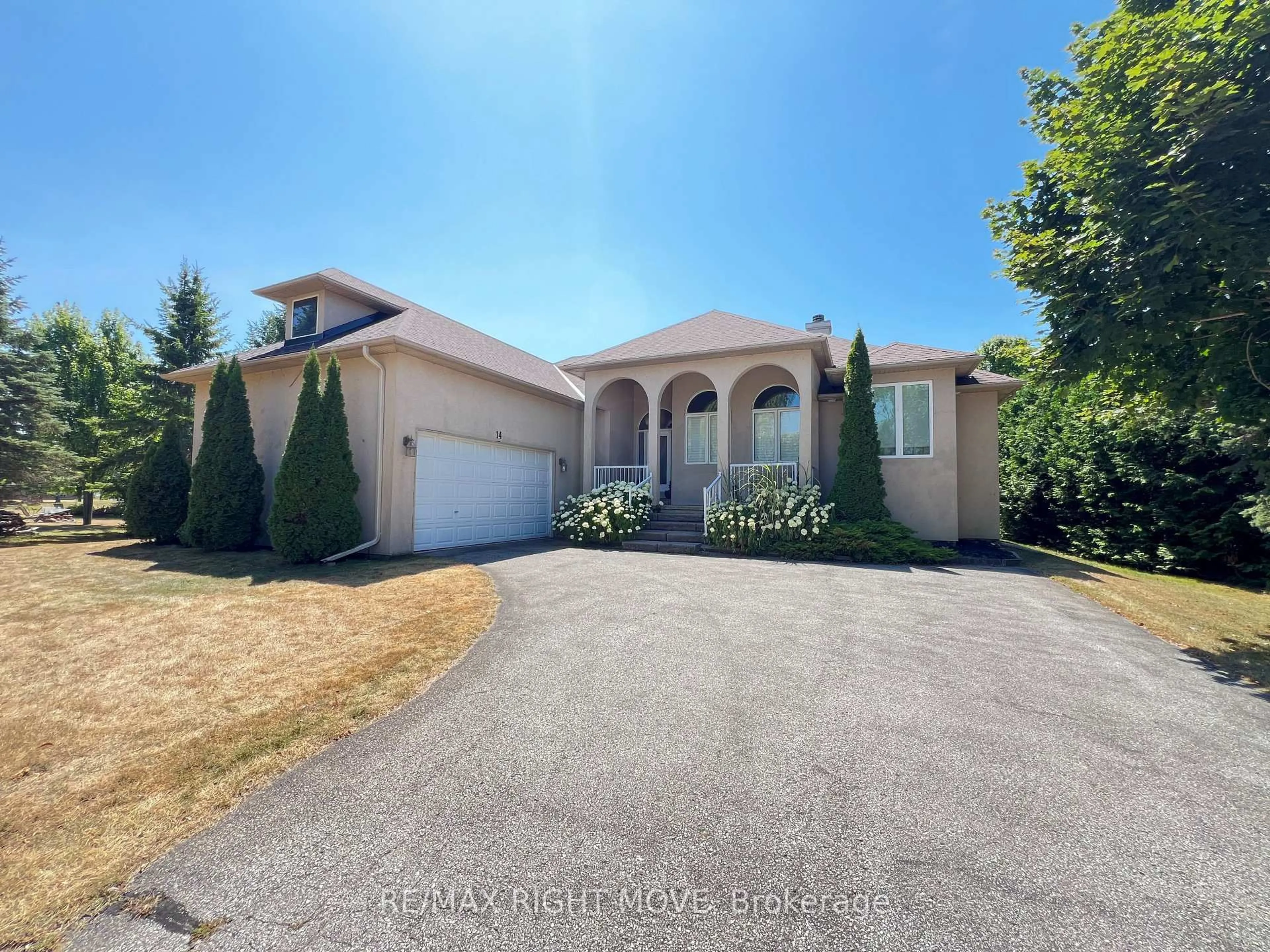 A pic from outside/outdoor area/front of a property/back of a property/a pic from drone, street for 14 Sandlewood Tr, Ramara Ontario L0K 1B0