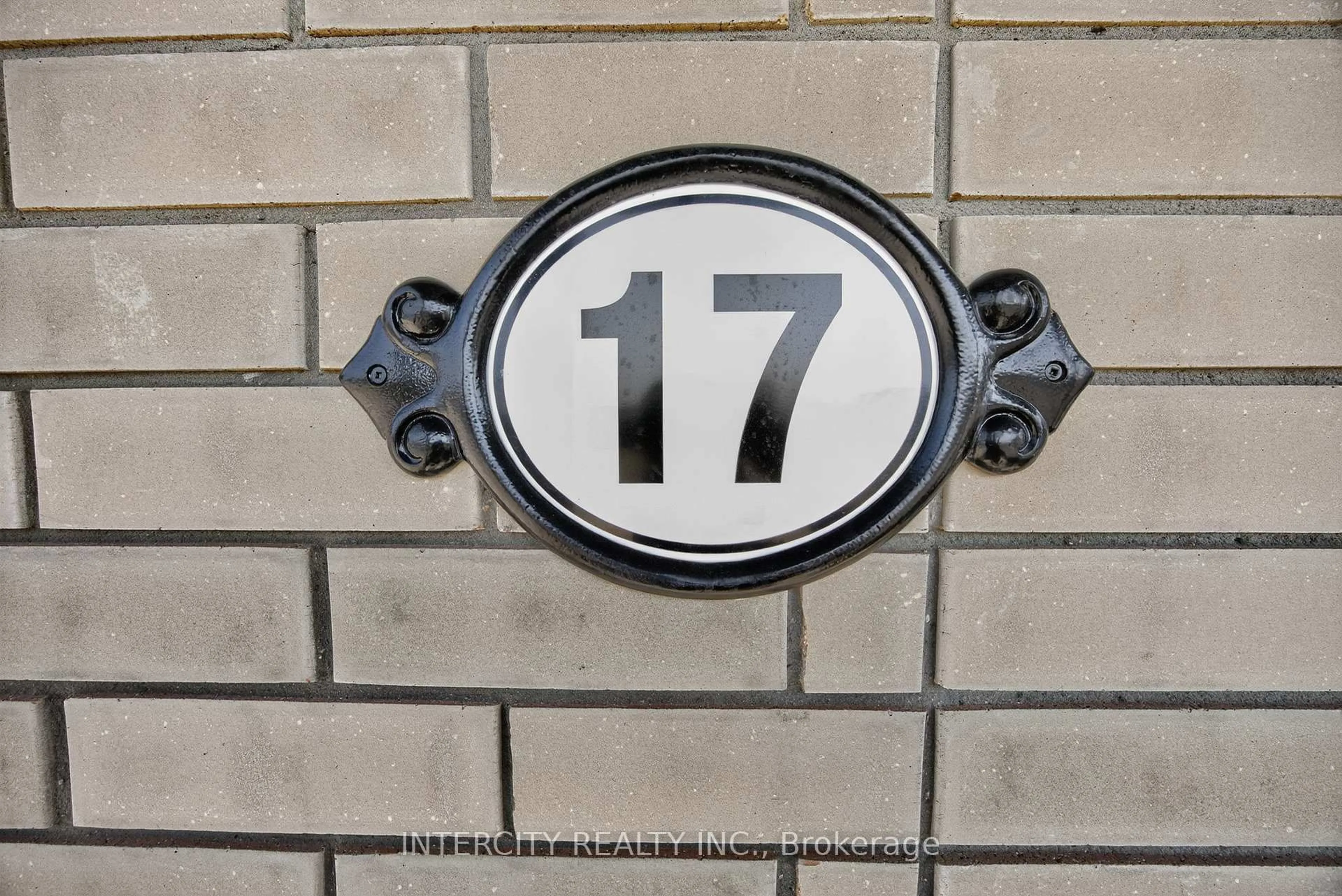 Unknown for 17 Avalon Dr, Wasaga Beach Ontario L9R 0M2