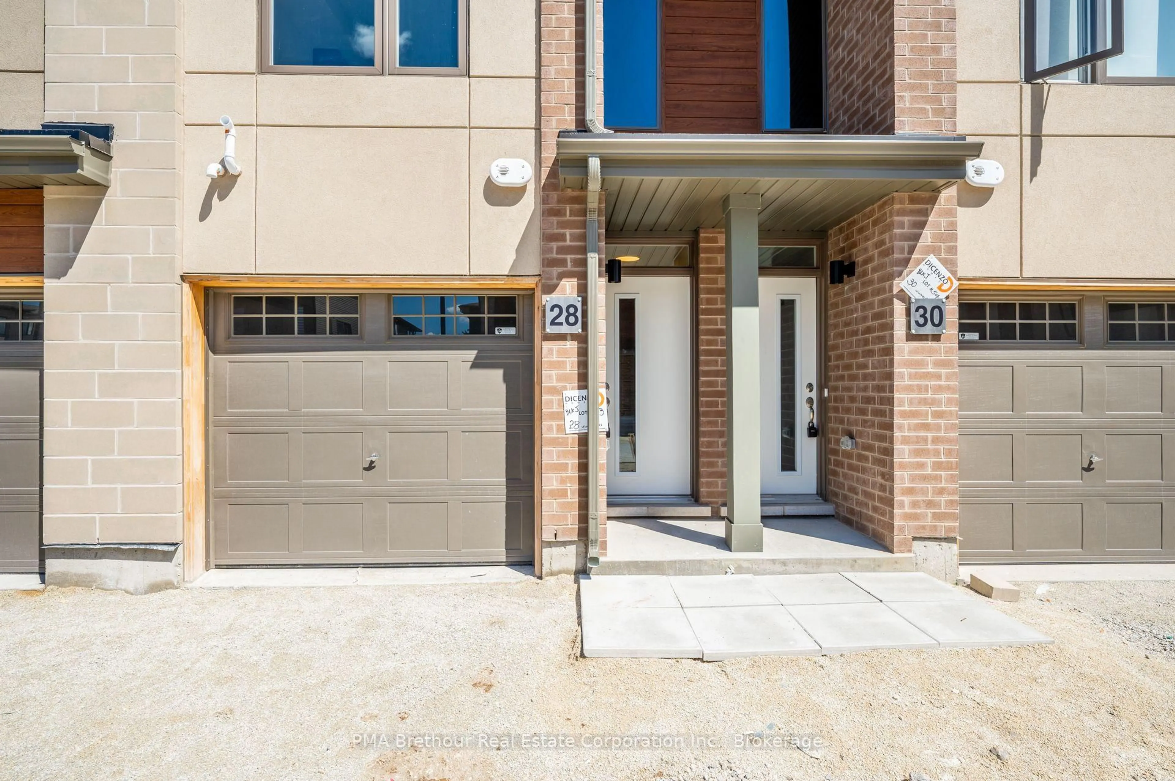 Home with brick exterior material, street for 28 Winters Cres, Collingwood Ontario L9Y 5T1