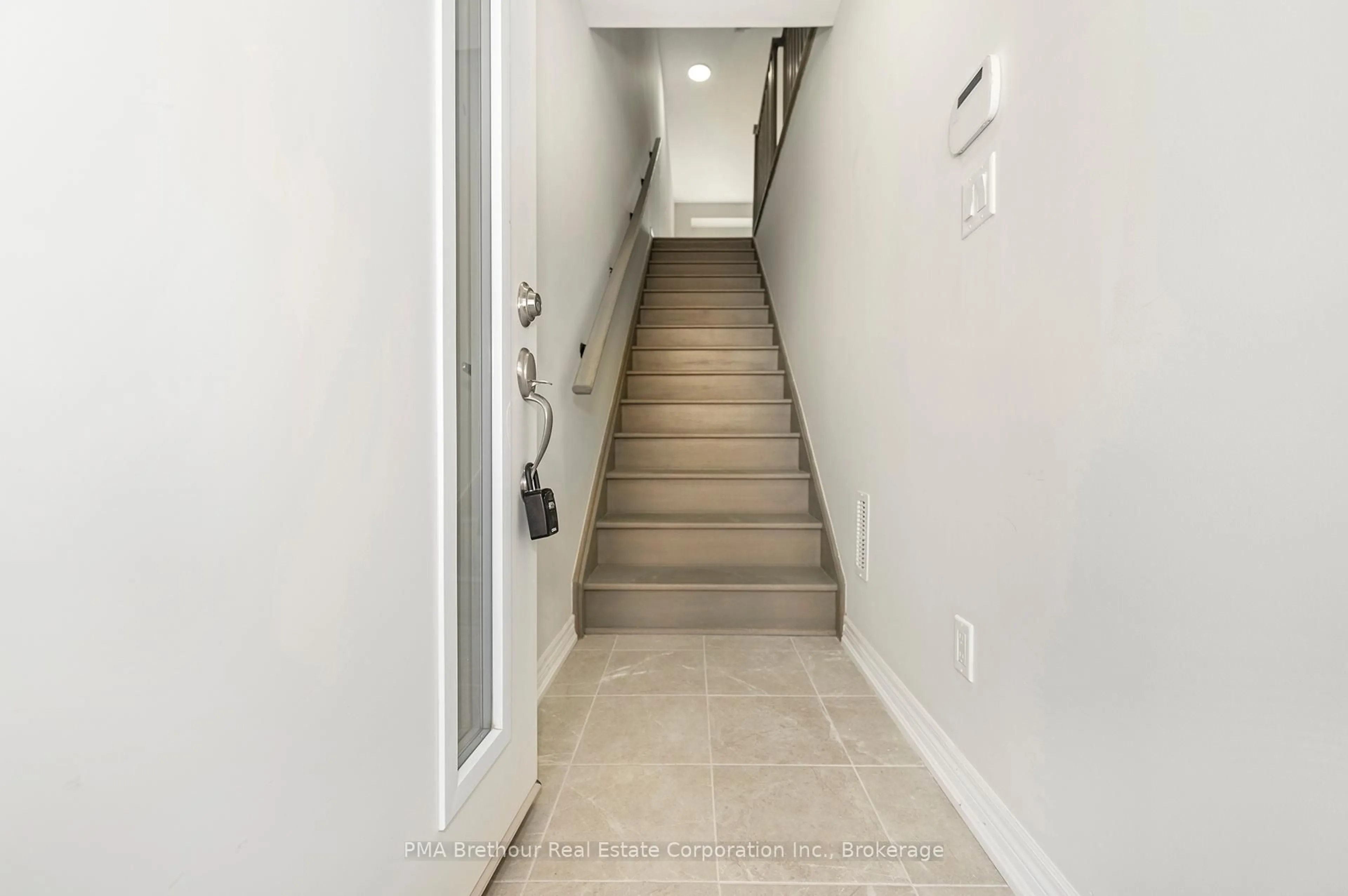 Unknown for 11 Winters Cres, Collingwood Ontario L9Y 5T1
