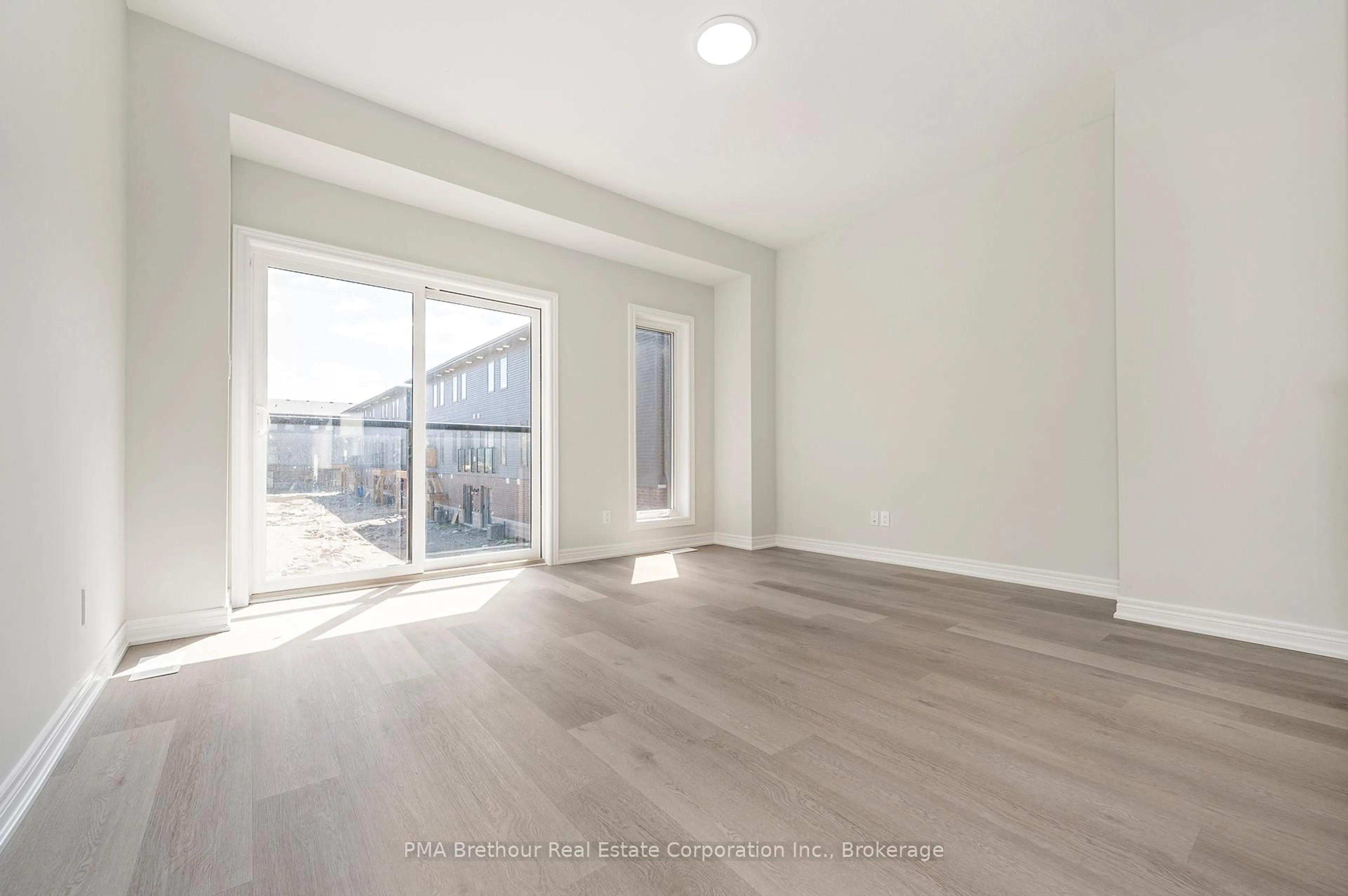 A pic of a room for 11 Winters Cres, Collingwood Ontario L9Y 5T1