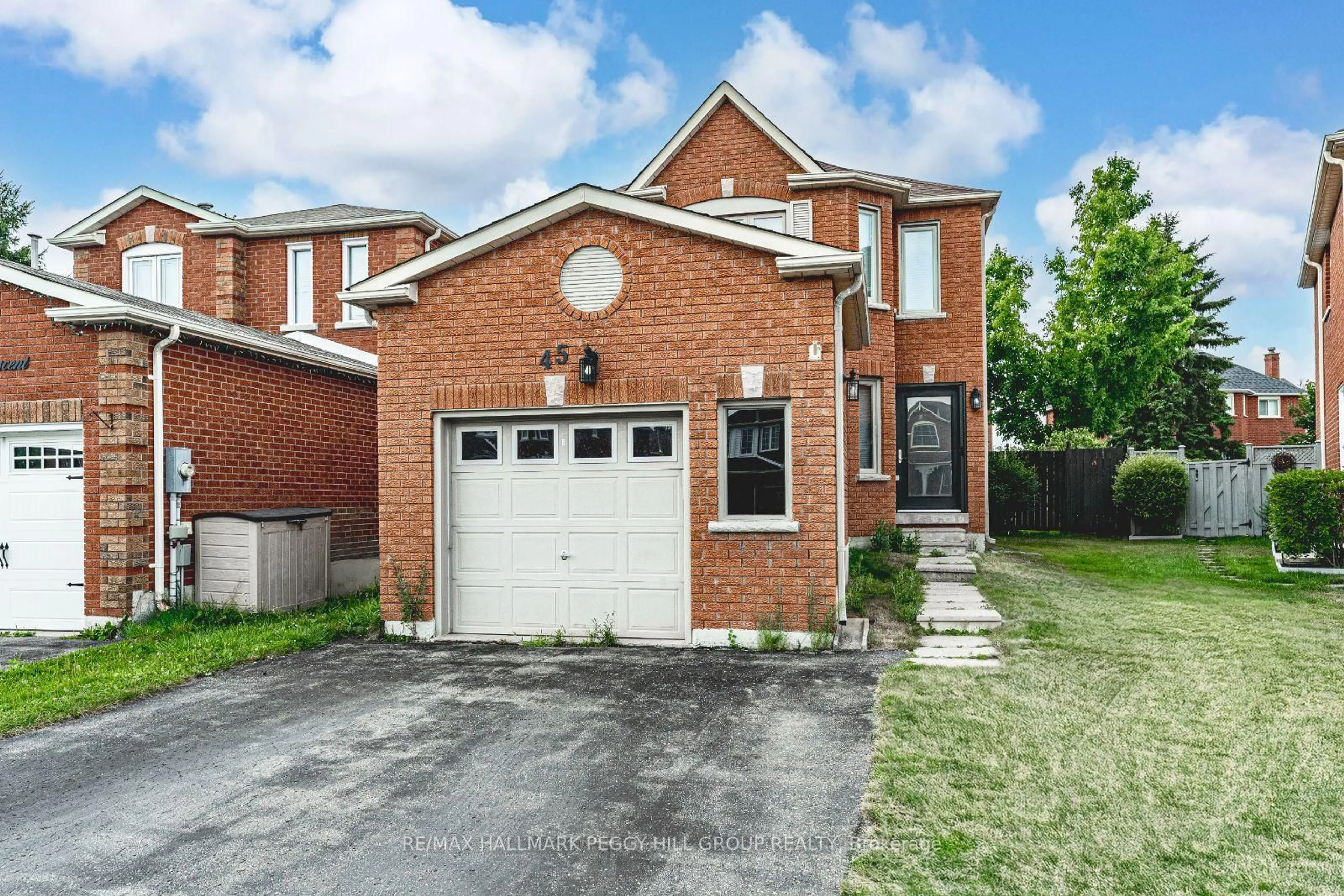 Home with brick exterior material, street for 45 Weatherup Cres, Barrie Ontario L4N 7J6