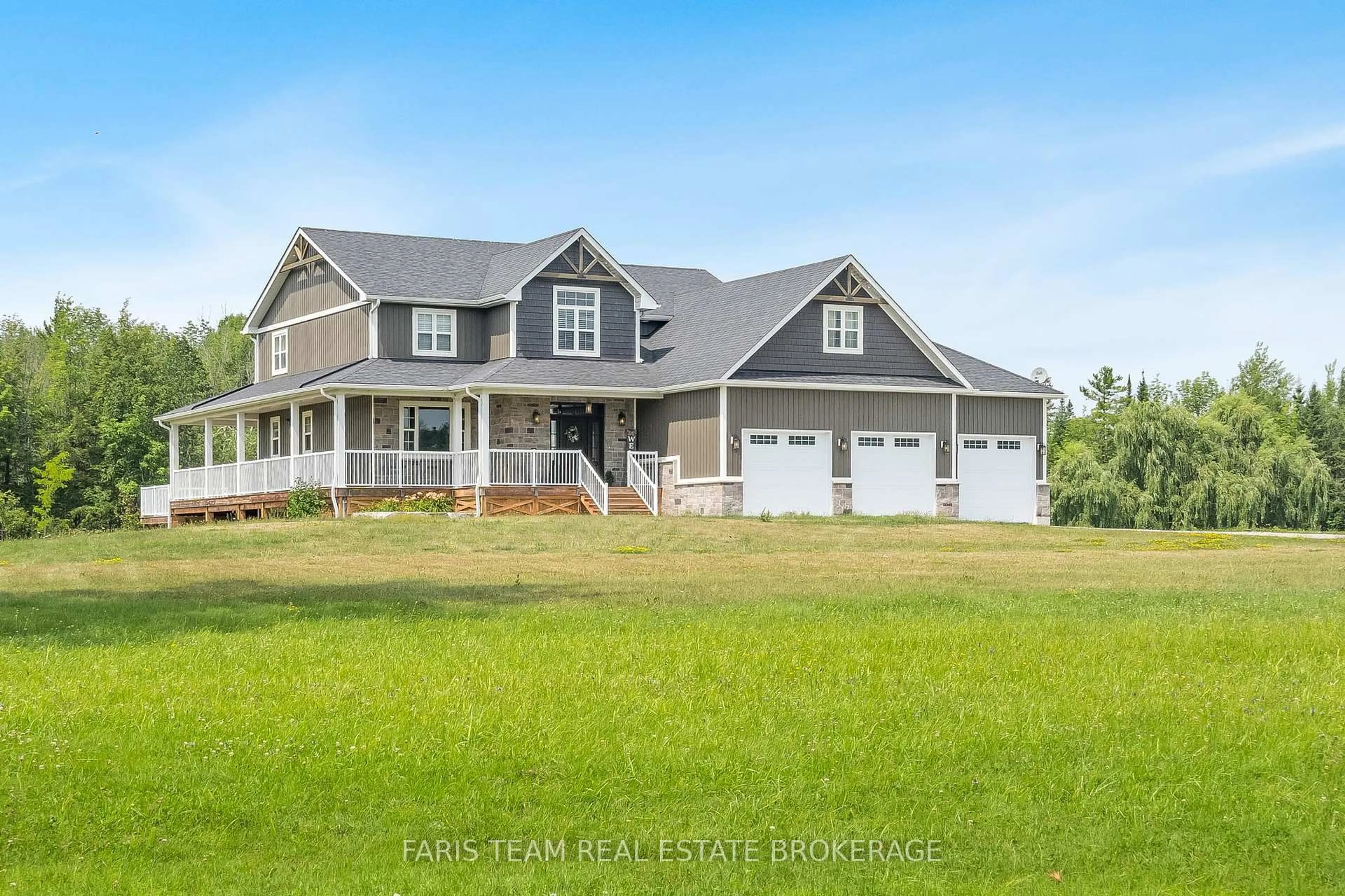 Home with vinyl exterior material, unknown for 2448 Stockdale Rd, Severn Ontario L3V 6P9