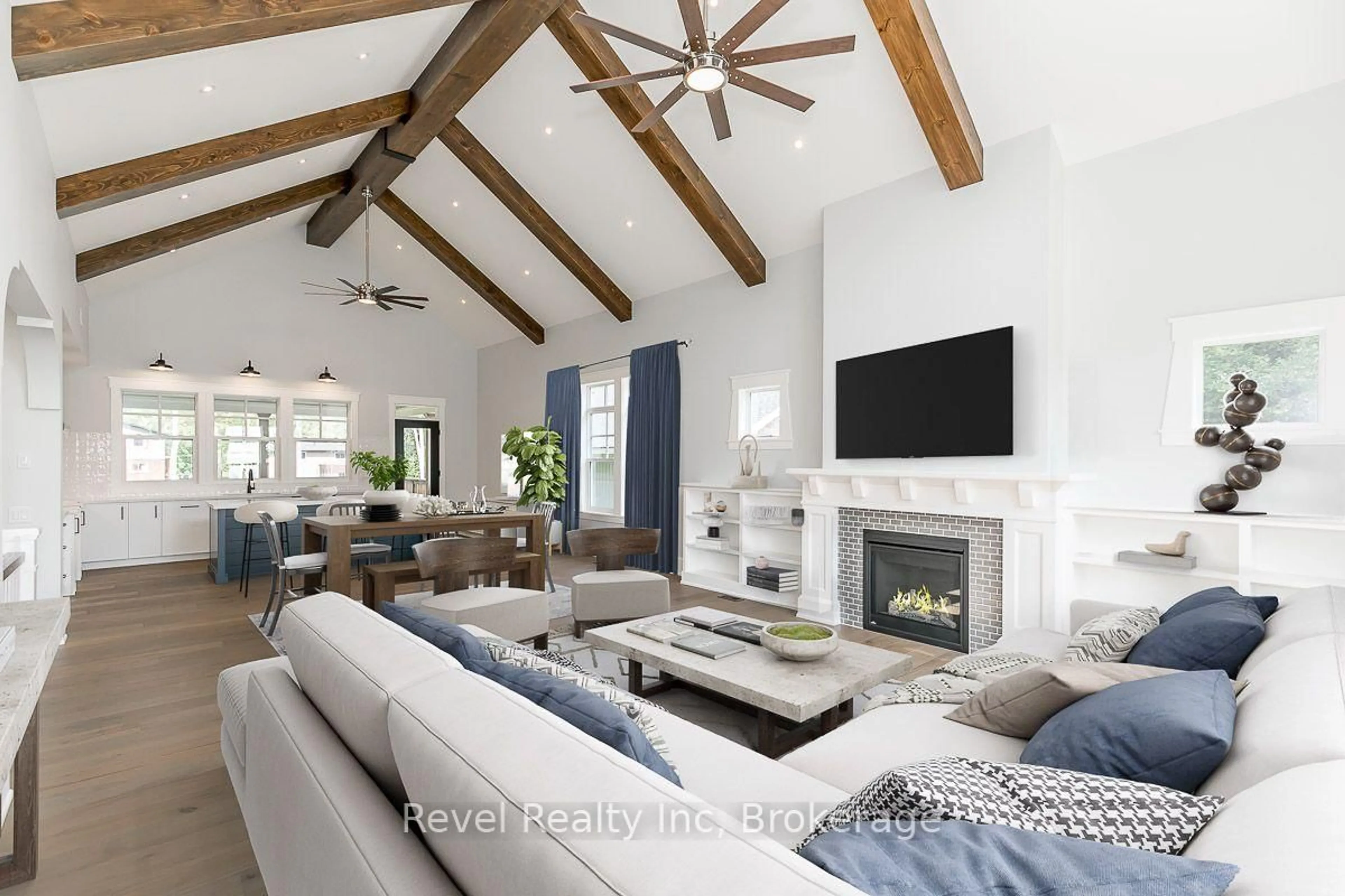 Living room with furniture, unknown for 1749 TINY BEACHES Rd, Tiny Ontario L0L 1P0