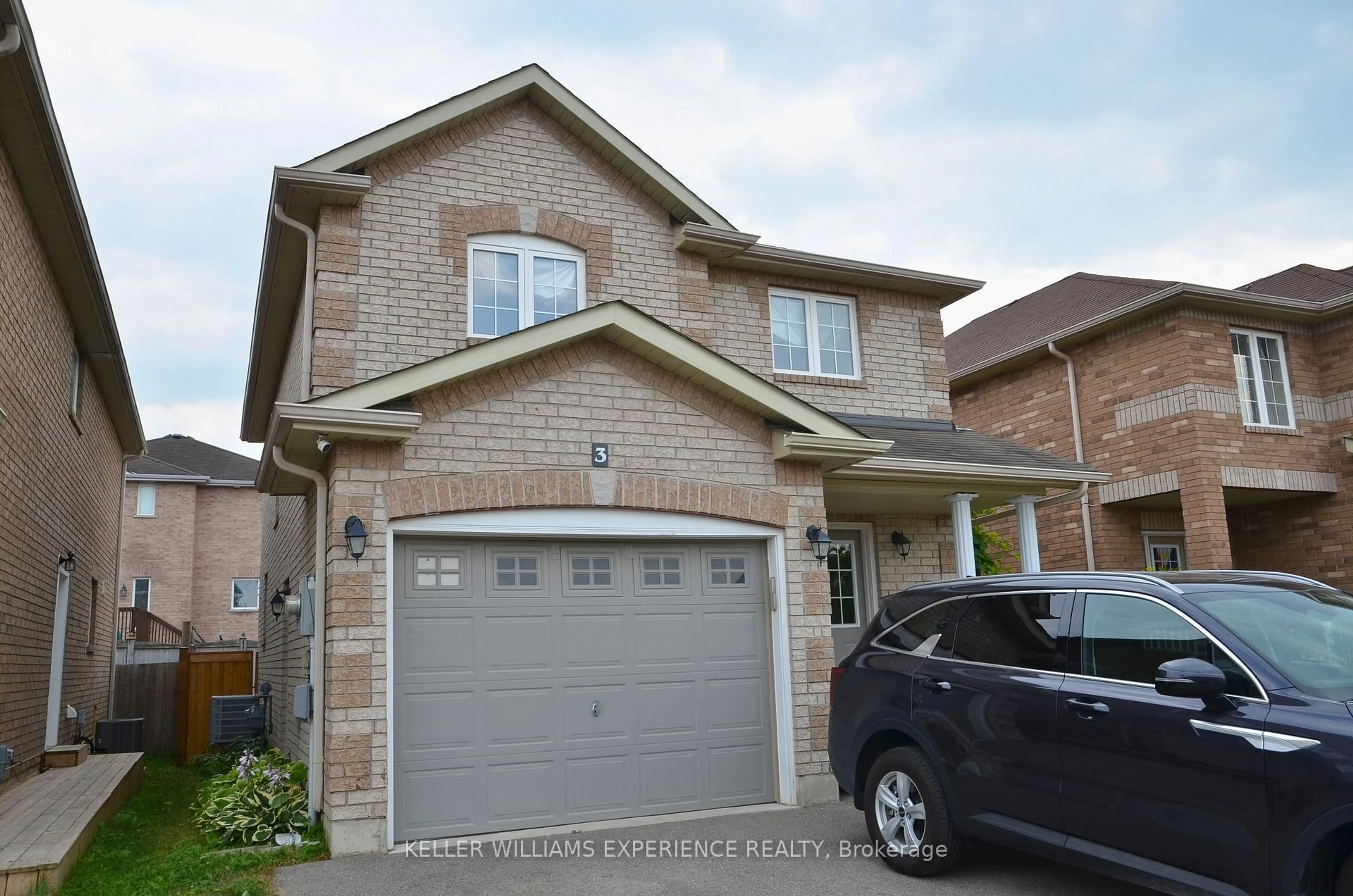 Home with brick exterior material, street for 3 Crew Crt, Barrie Ontario L4N 5S4
