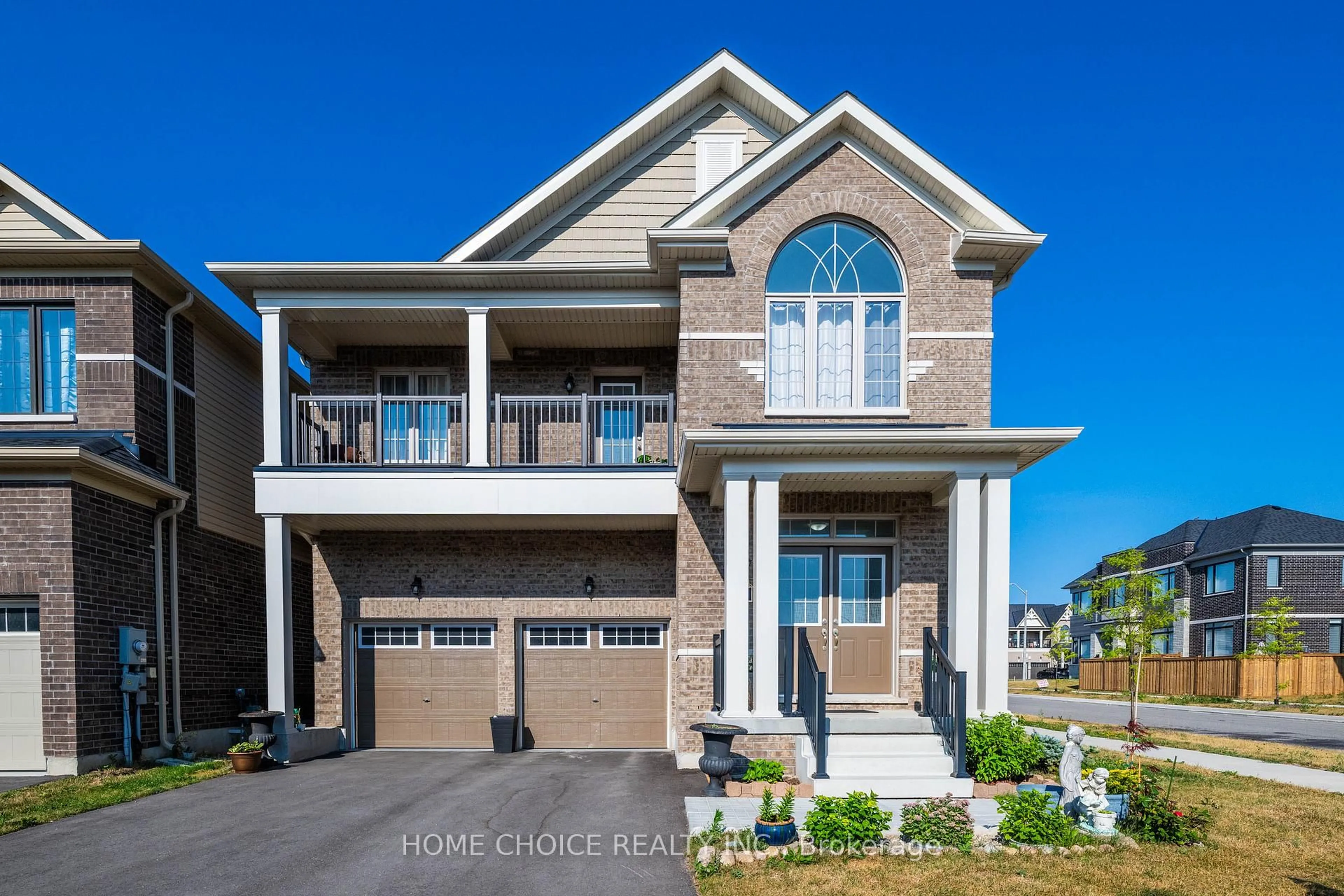 Home with brick exterior material, street for 22 Ludlow Dr, Barrie Ontario L9S 2Z8