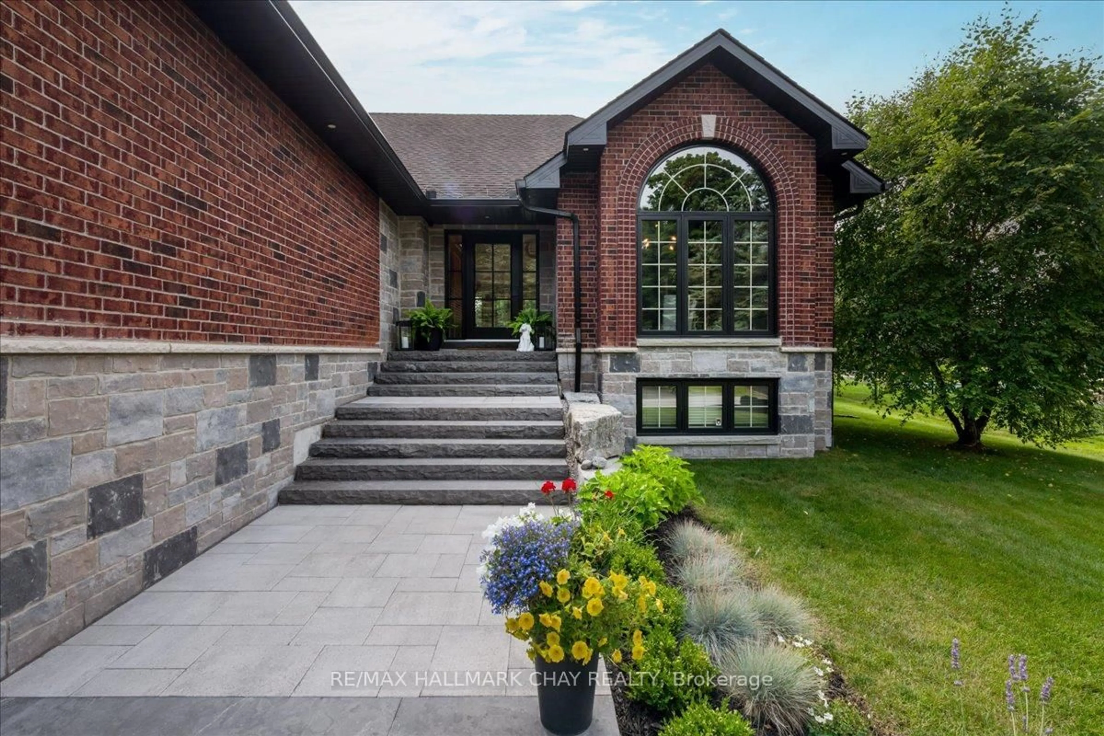 Home with brick exterior material, street for 32 Forest Hill Dr, Springwater Ontario L0L 1X0