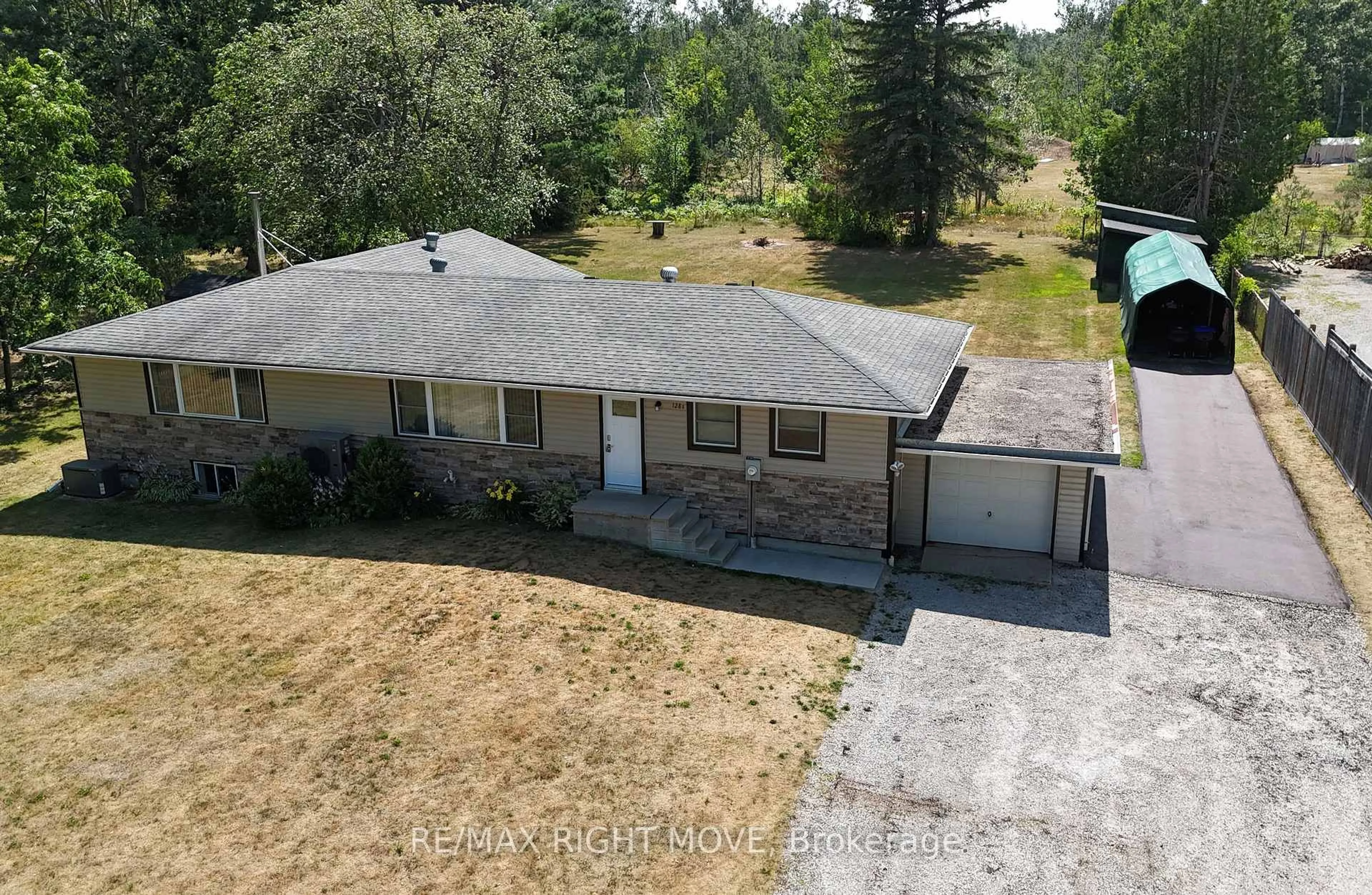 A pic from outside/outdoor area/front of a property/back of a property/a pic from drone, street for 128 15 Line, Oro-Medonte Ontario L3V 8H9