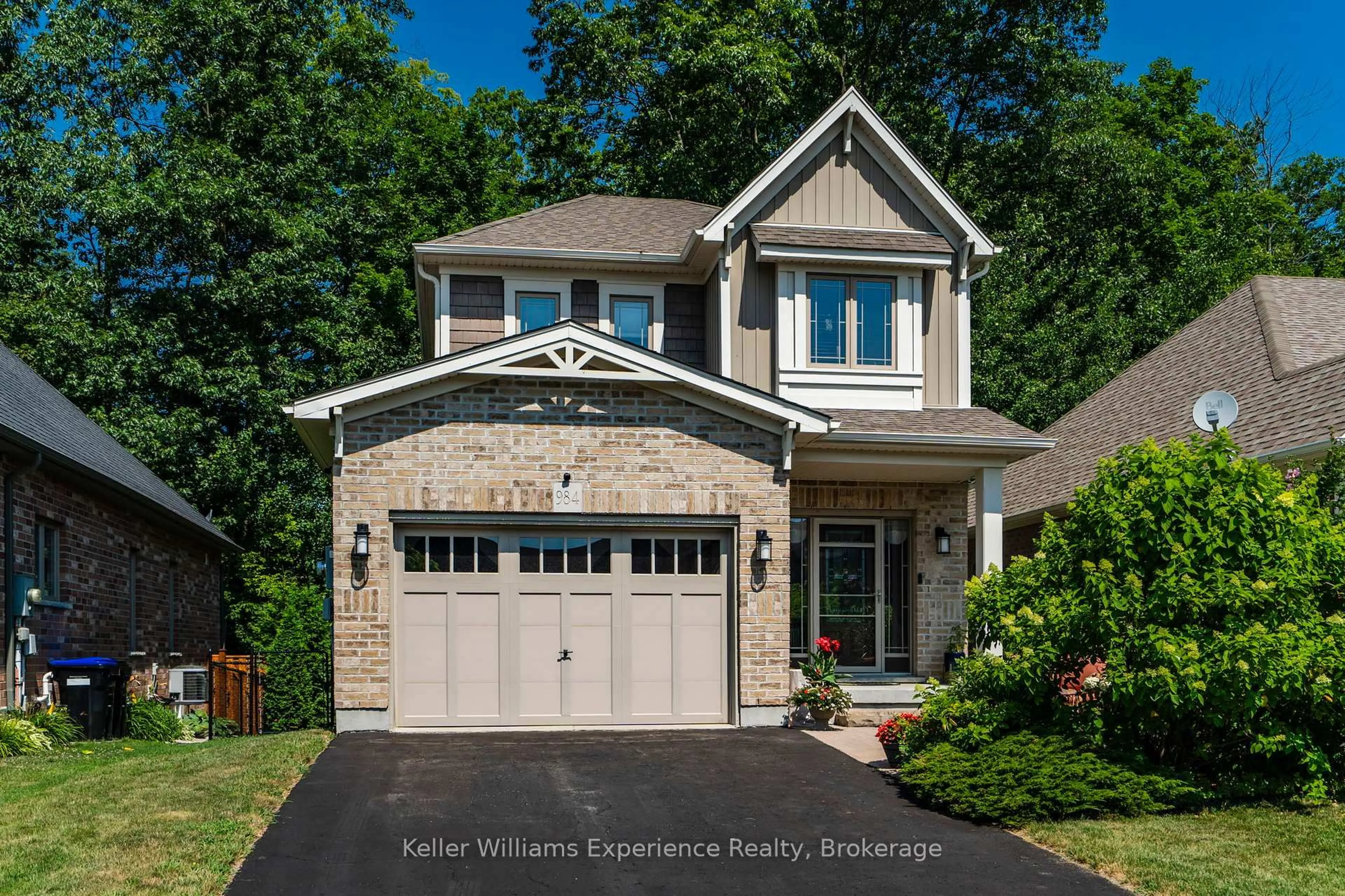 Home with brick exterior material, street for 984 Cook Dr, Midland Ontario L4R 0E4
