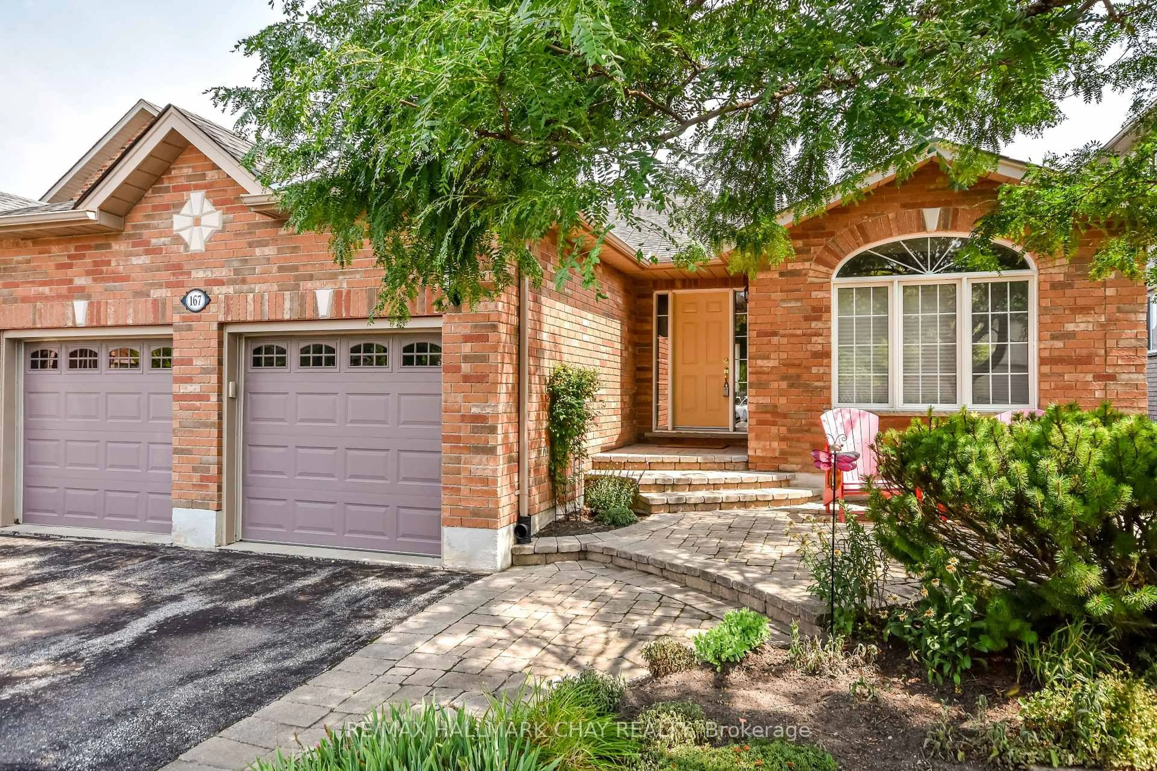 Home with brick exterior material, street for 167 Crompton Dr, Barrie Ontario L4M 6P1