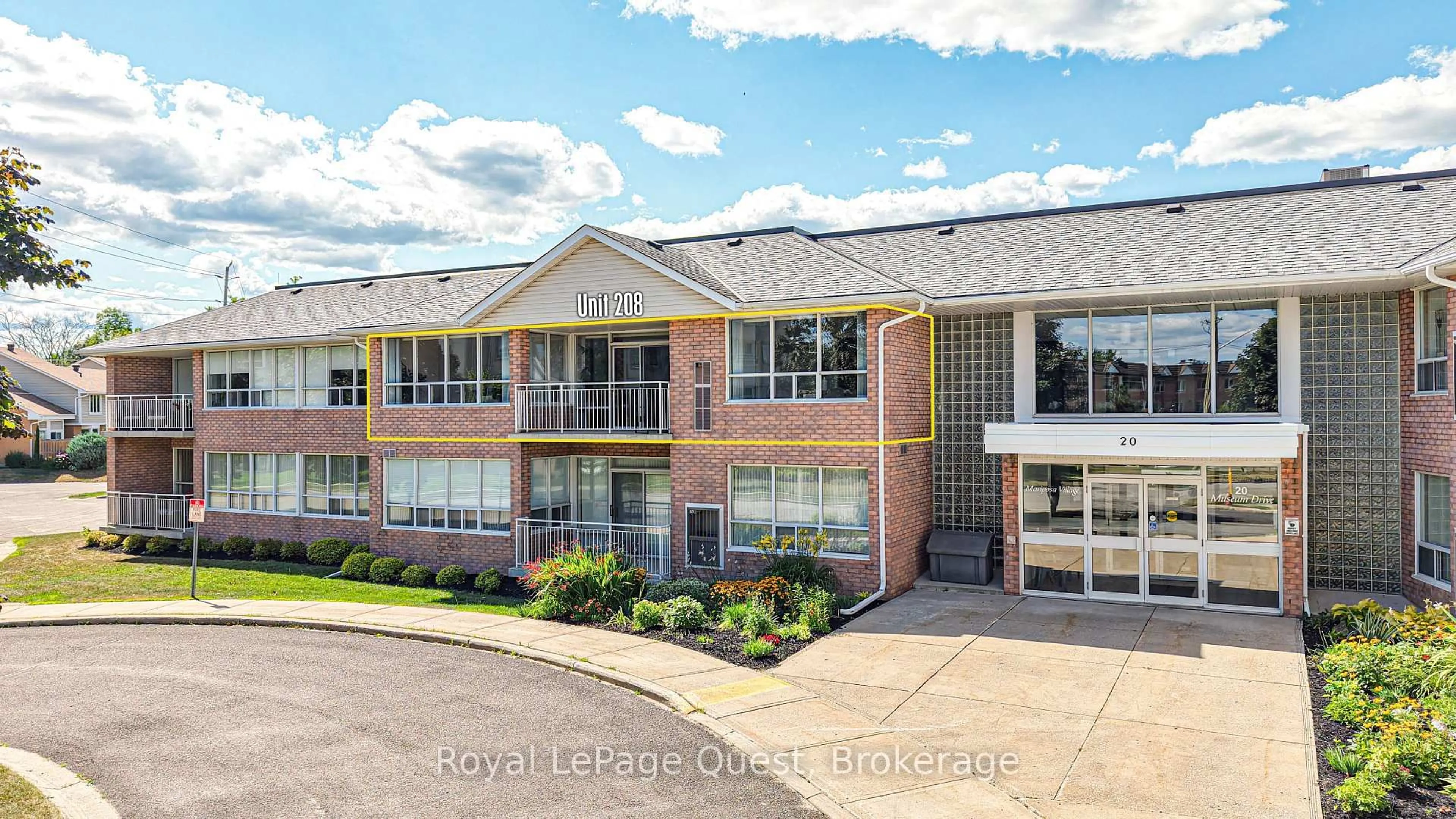 A pic from outside/outdoor area/front of a property/back of a property/a pic from drone, building for 20 Museum Dr #208, Orillia Ontario L3V 7T9