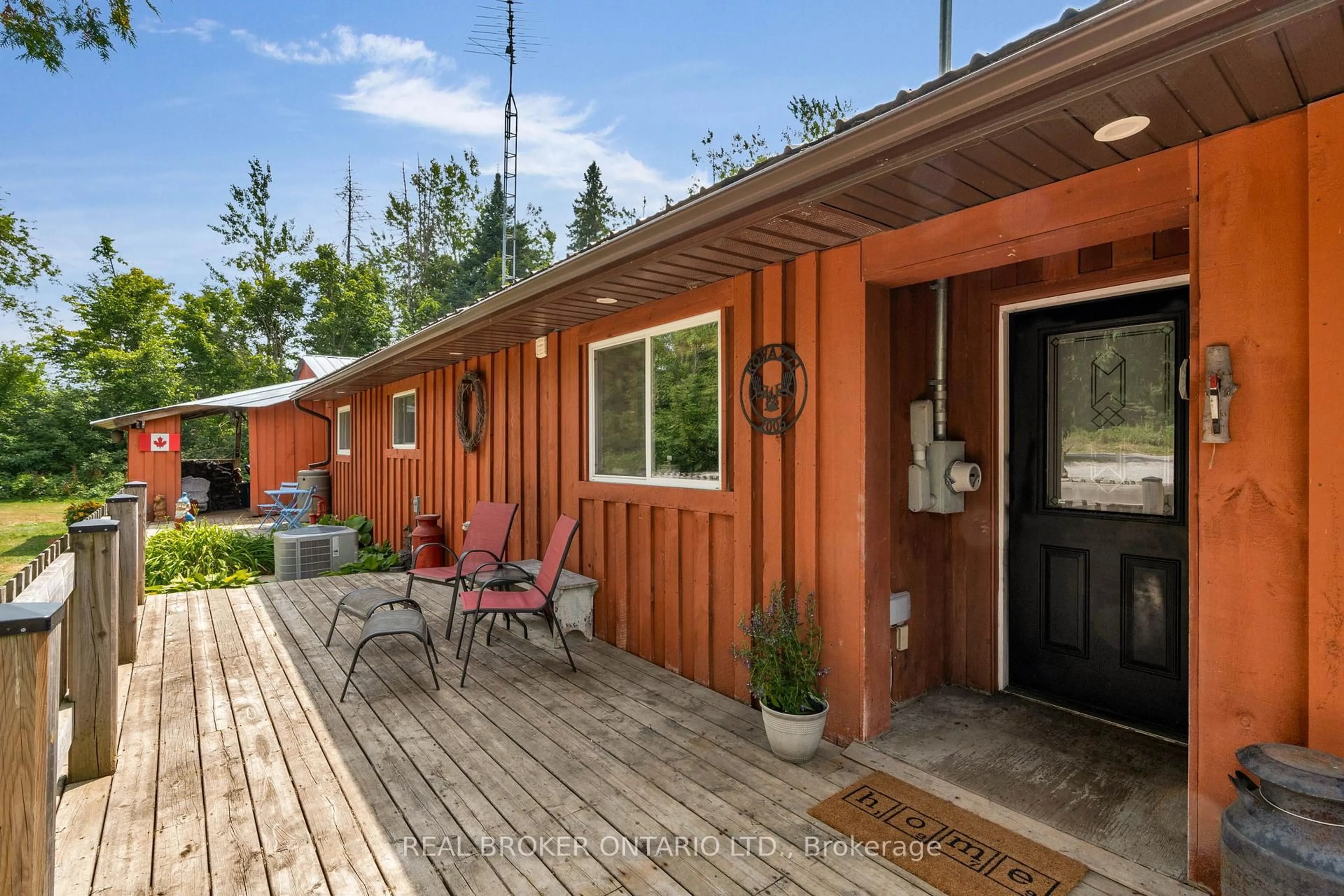 Patio, unknown for 3090 7 Line, Oro-Medonte Ontario L0L 2E0