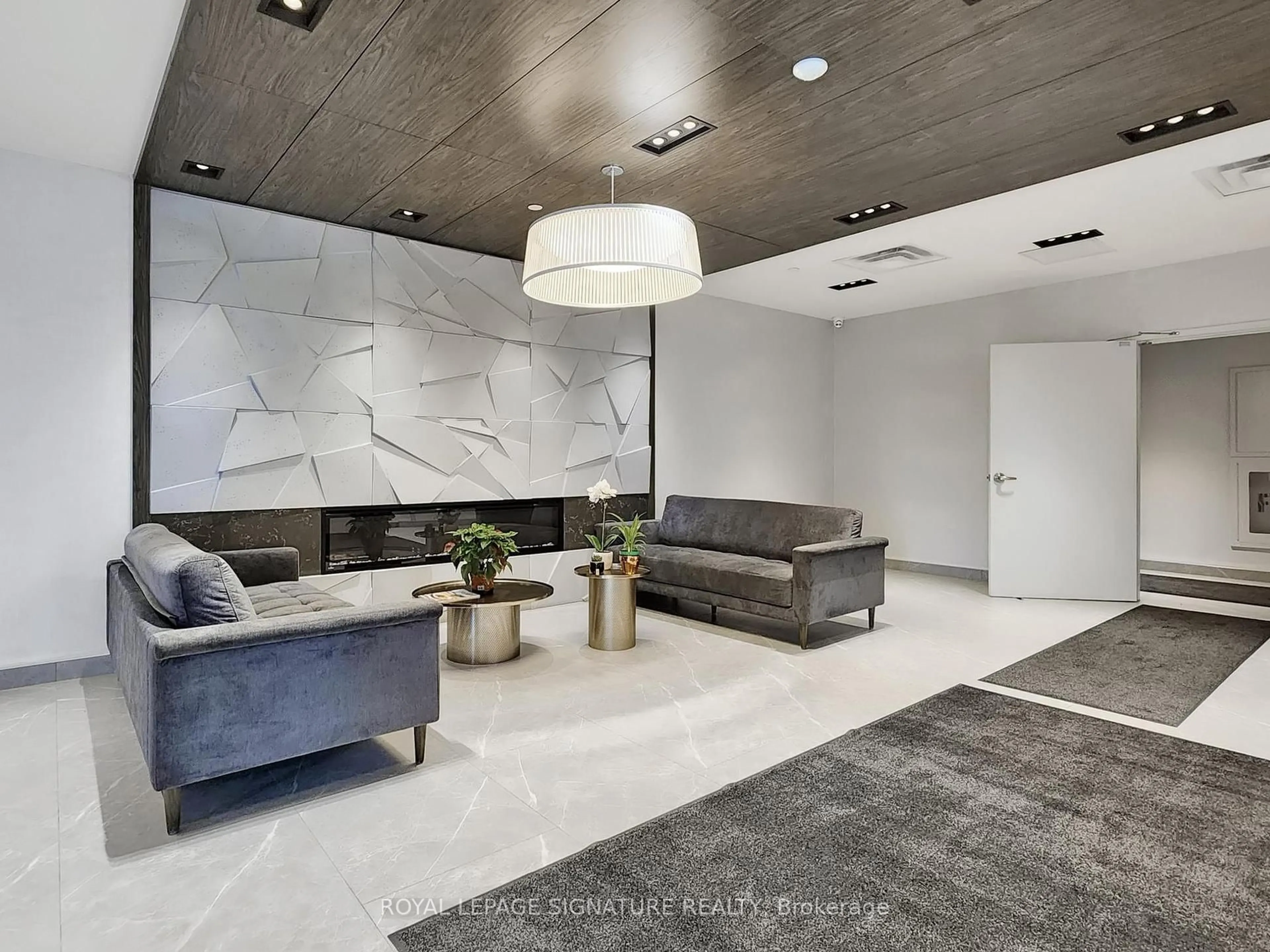 Lobby for 58 Lakeside Terr #703, Barrie Ontario L0K 1S0