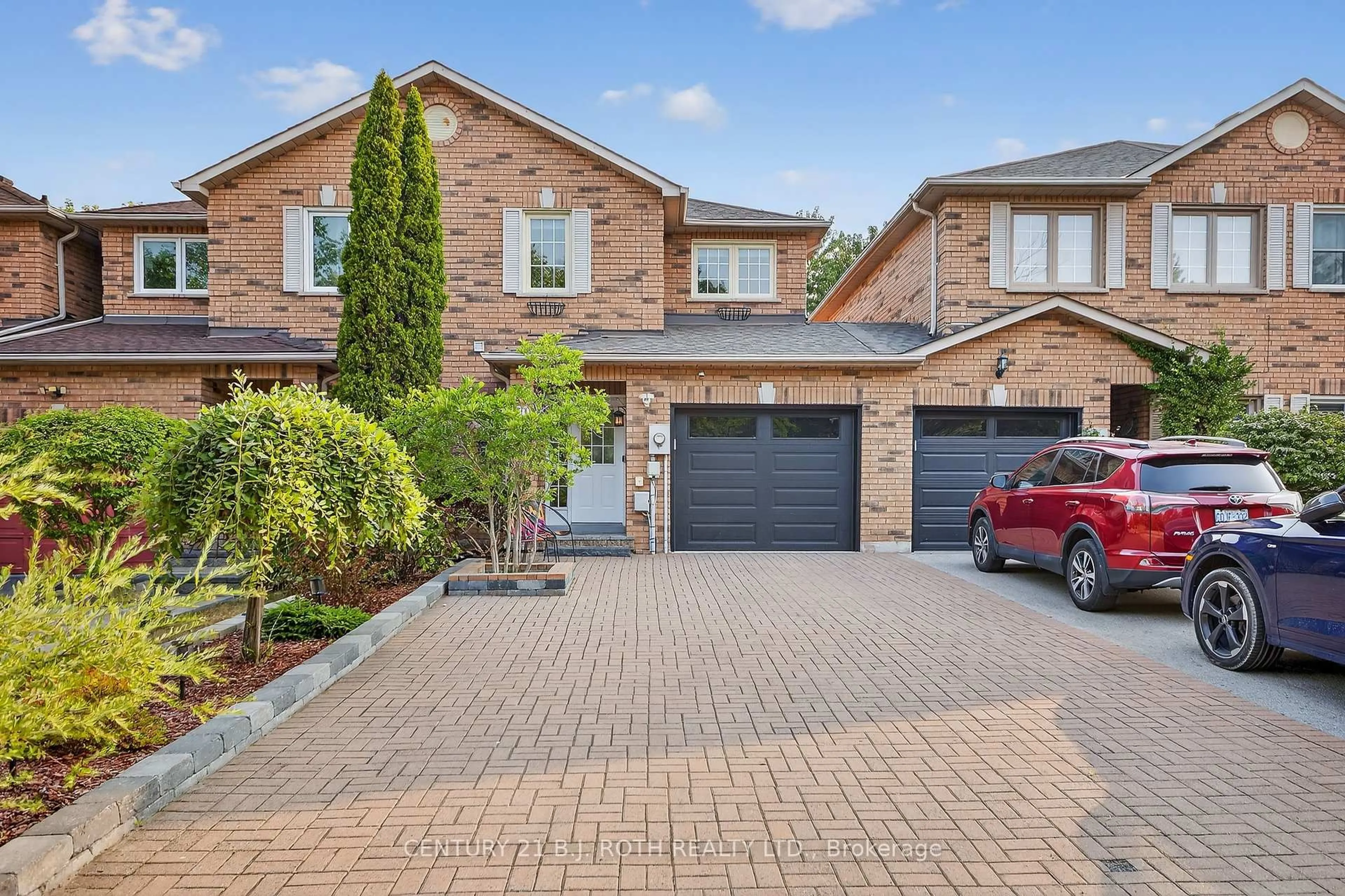 Home with brick exterior material, street for 80 BRUCE Cres, Barrie Ontario L4N 8T8