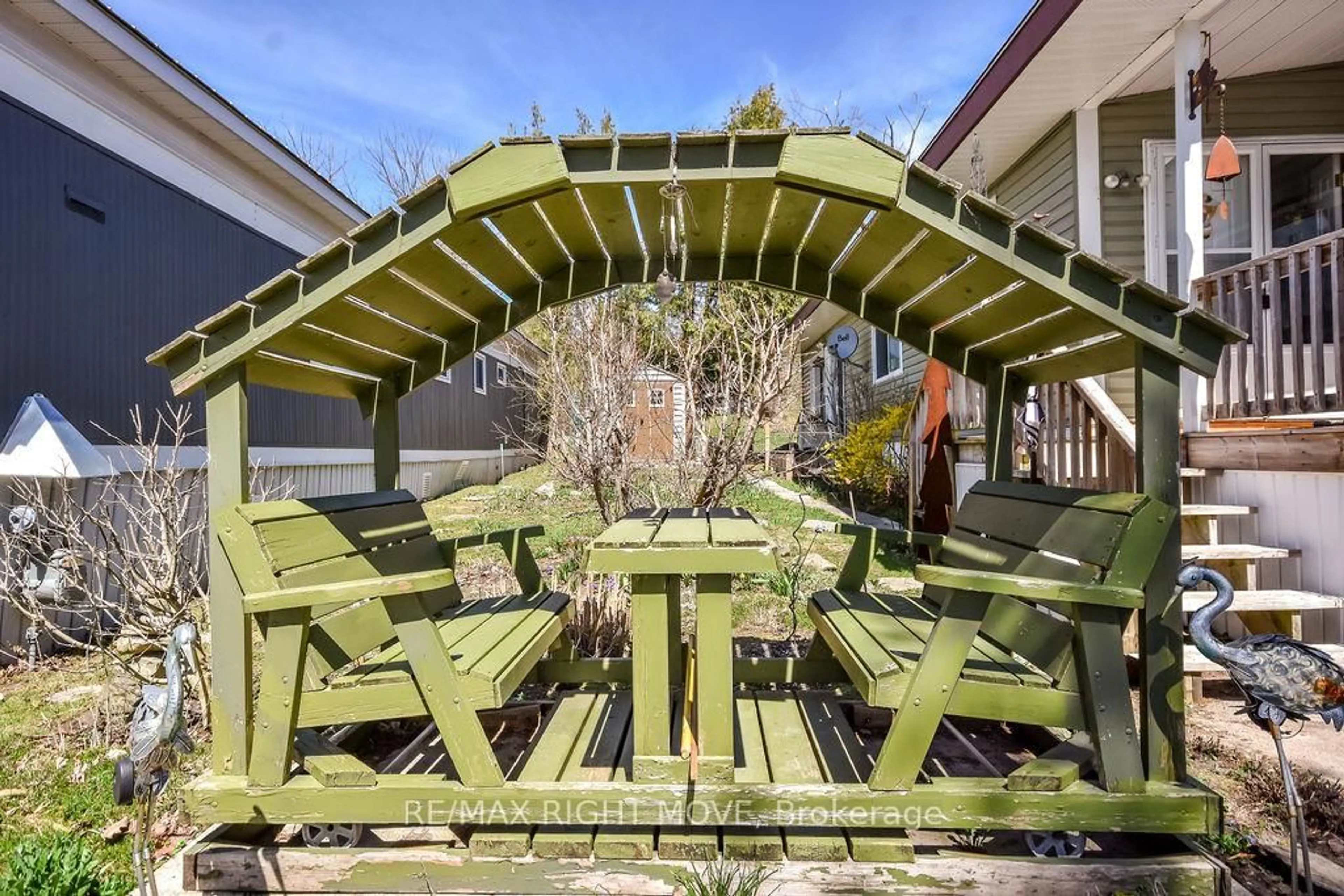 Patio, street for 26 Dunn Ave #22, Orillia Ontario L3V 2N9