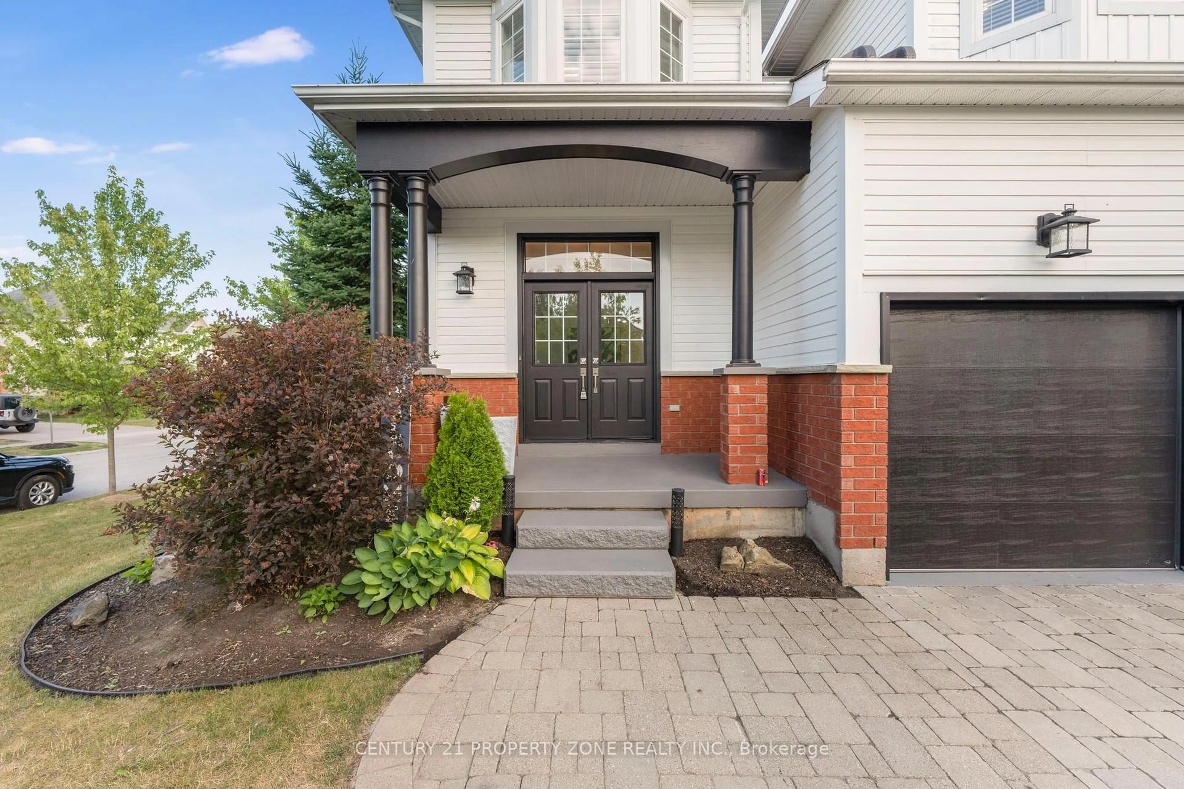 Home with brick exterior material, street for 11 Kensington Tr, Barrie Ontario L4N 0K5