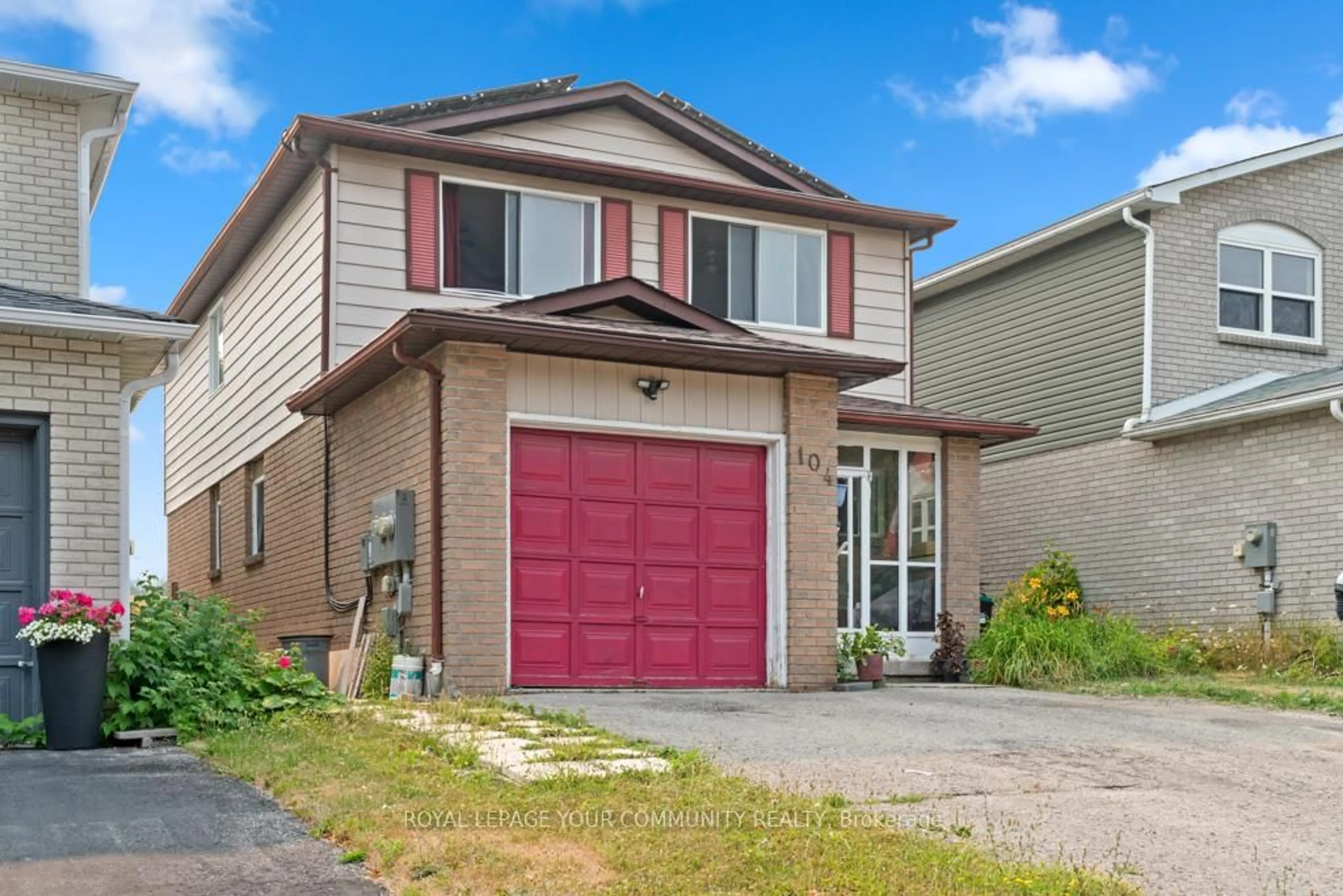 Home with brick exterior material, street for 104 Garden Dr, Barrie Ontario L4N 5K2