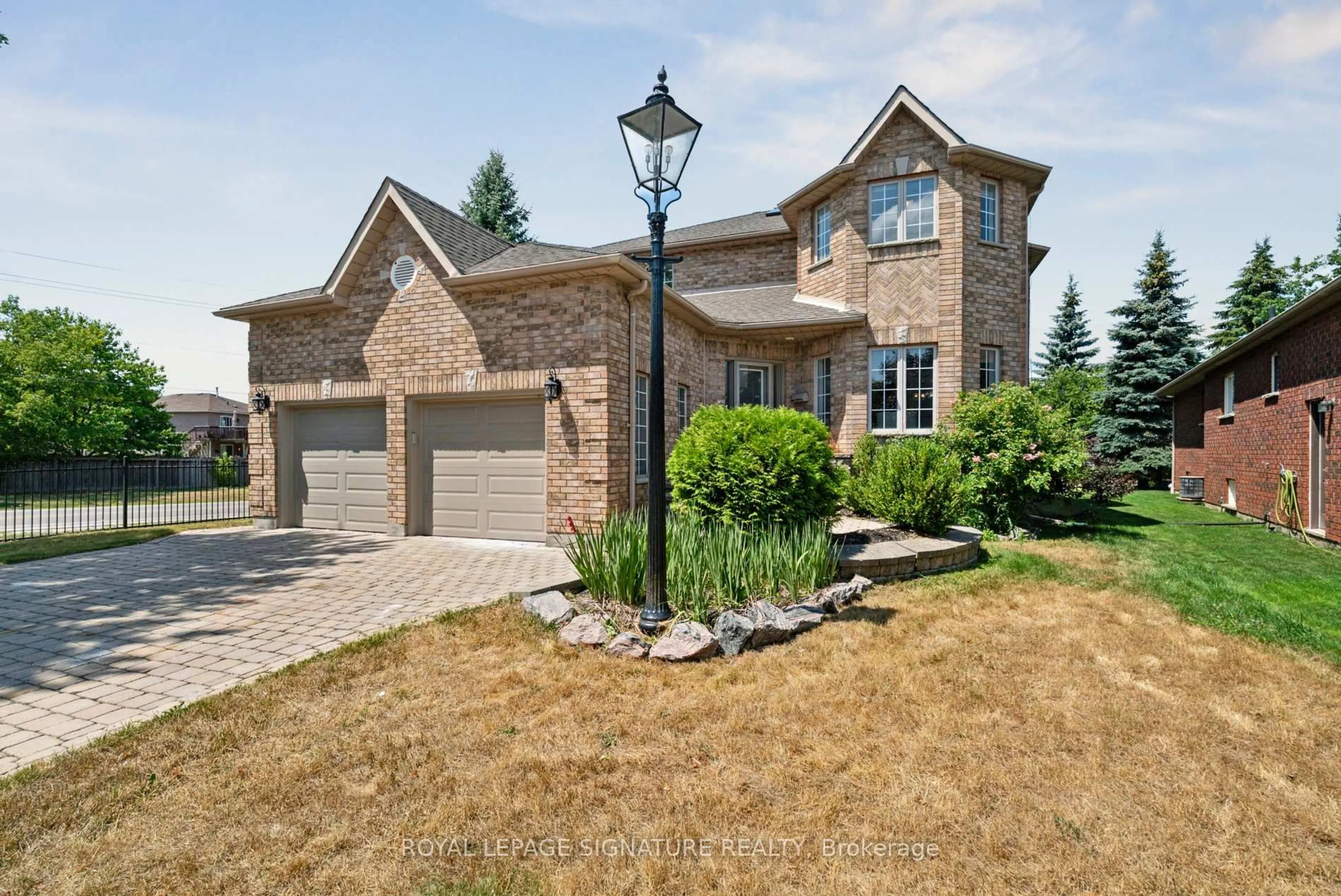 Home with brick exterior material, street for 12 Mccullough Crt, Barrie Ontario L4N 8M3