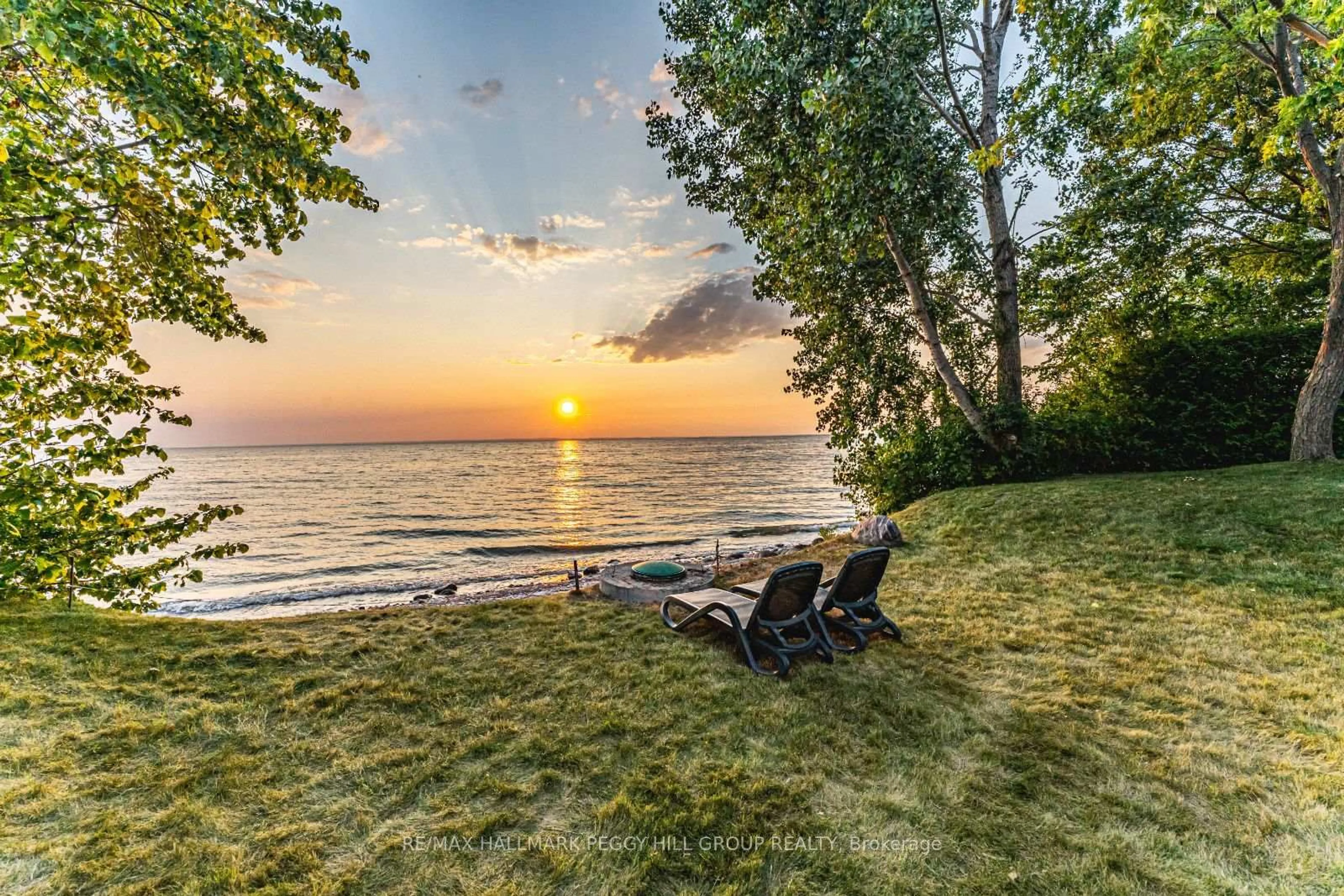 Patio, water/lake/river/ocean view for 1338 Spyglass Point Rd, Ramara Ontario L0K 1B0