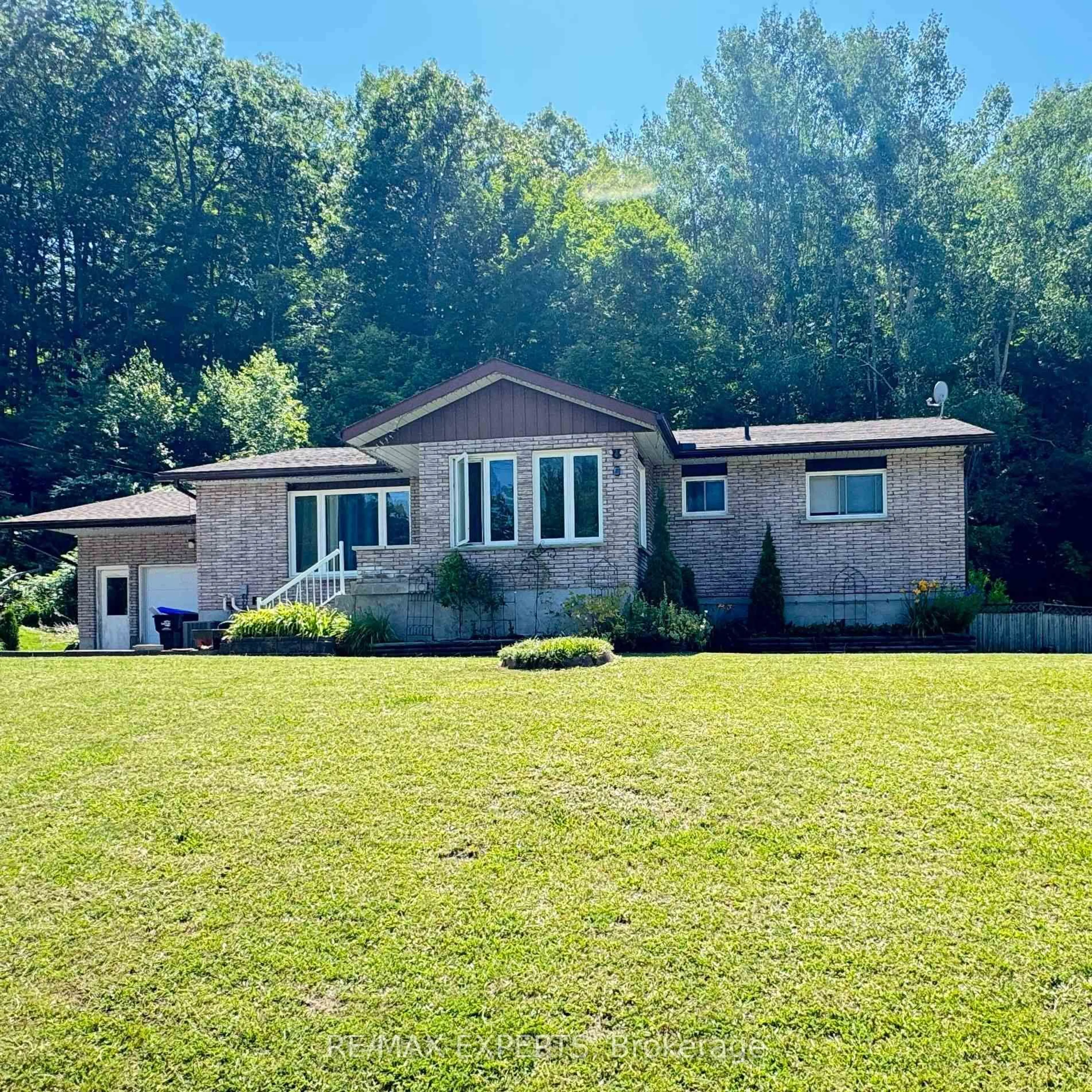 Unknown for 26 Ludlow St, Midland Ontario L4R 4B7