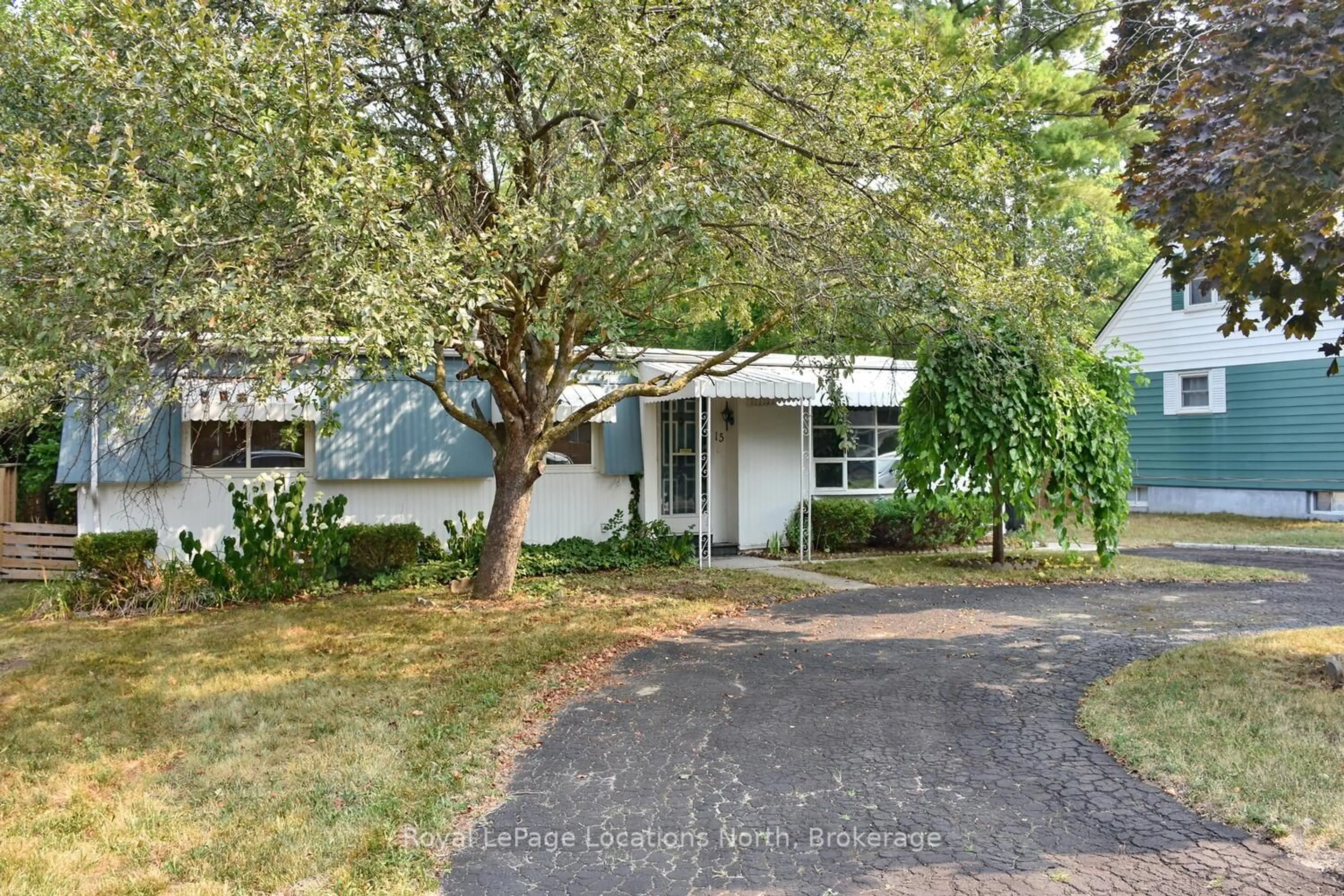 Unknown for 15 Fair St, Collingwood Ontario L9Y 2H6