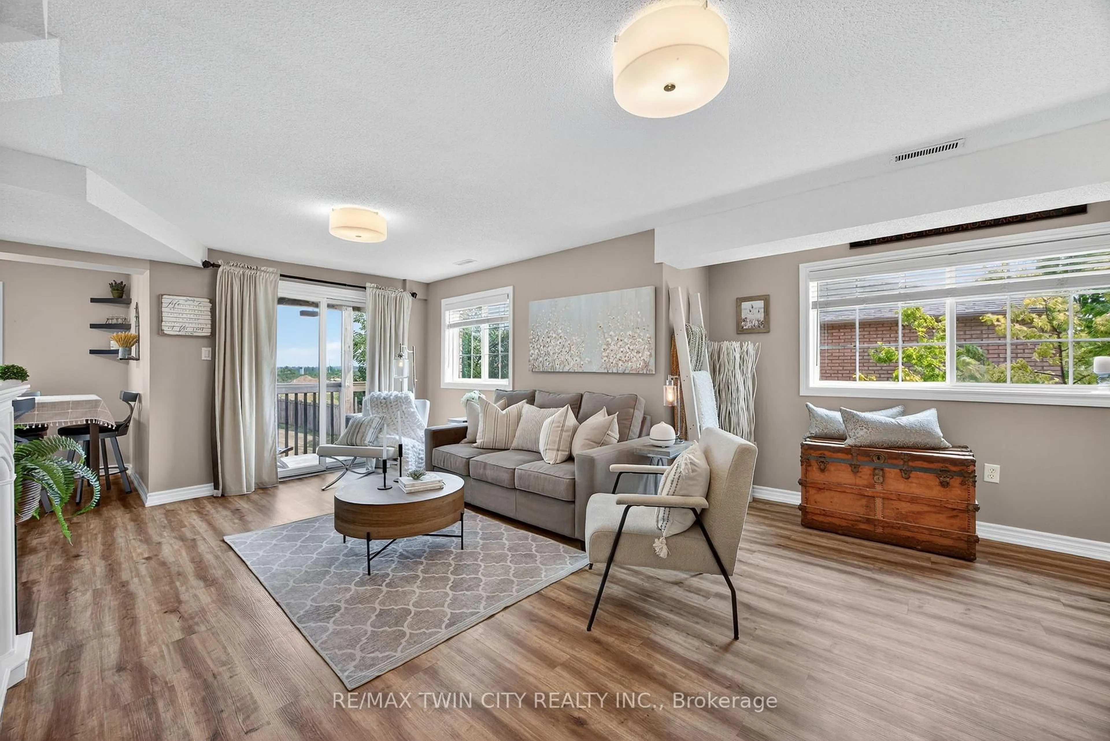 Living room with furniture, unknown for 83 Goodwin Dr, Barrie Ontario L4N 6K4