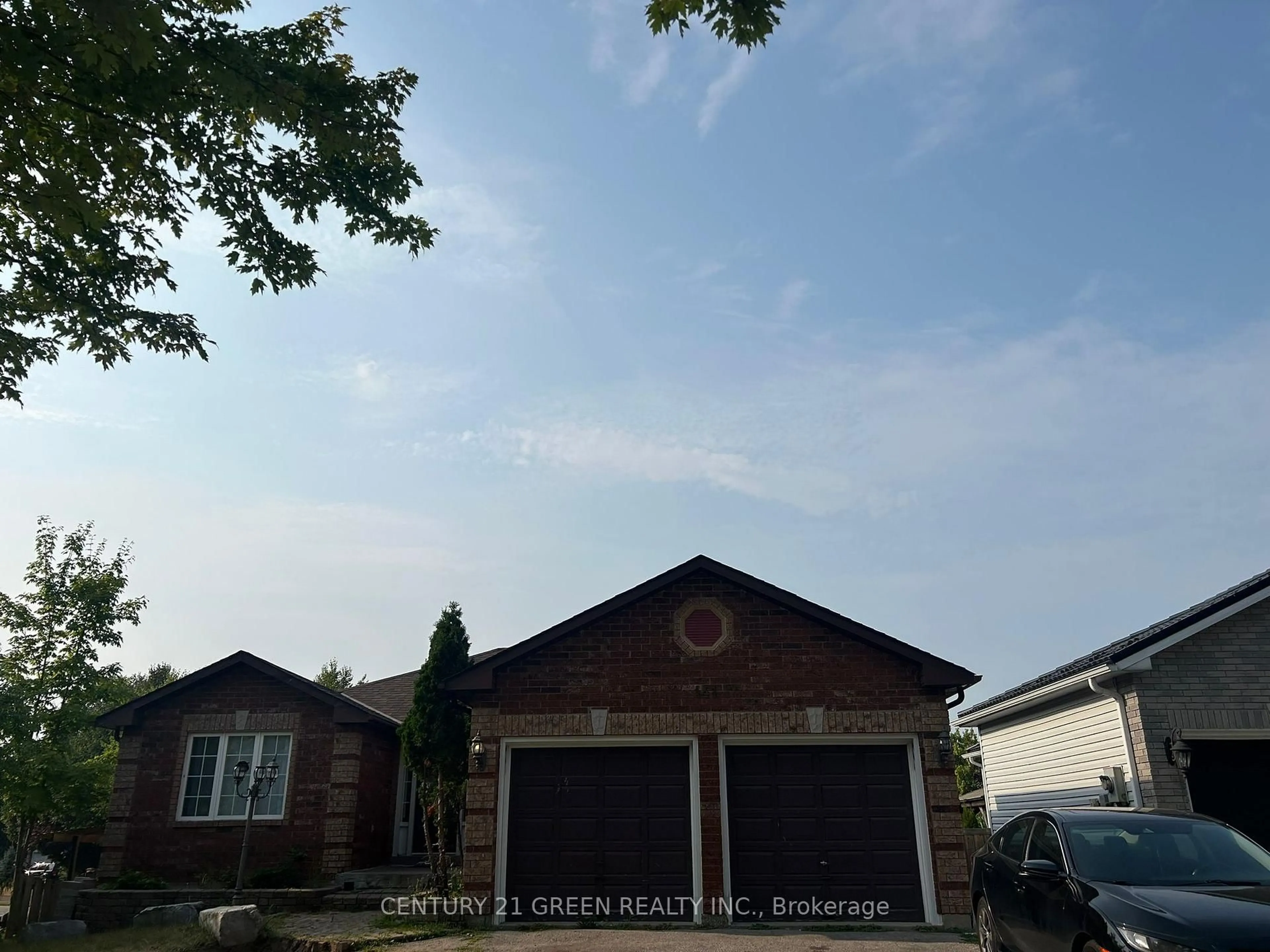 Unknown for 141 Columbia Rd, Barrie Ontario L4N 8E3