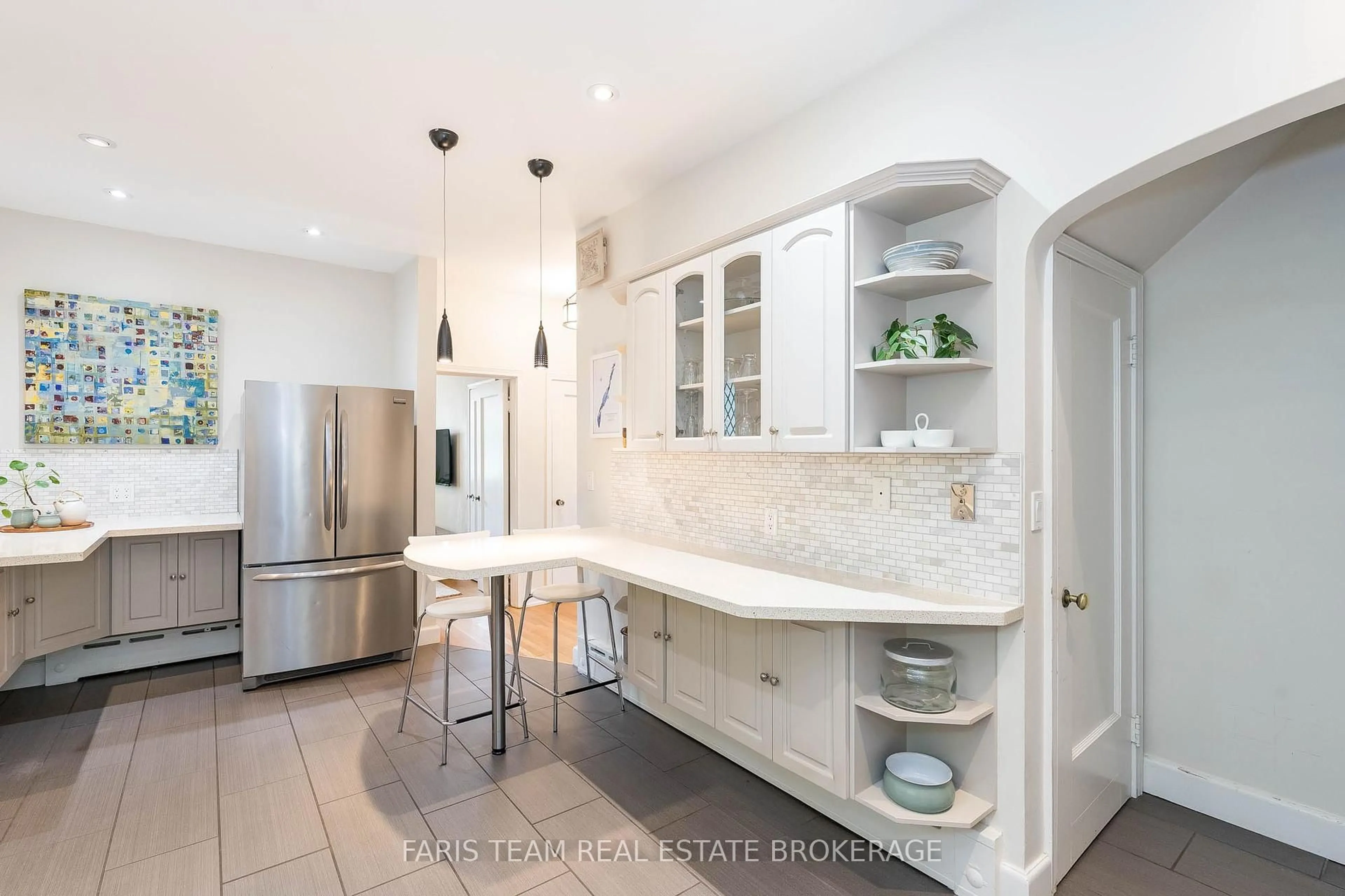 Contemporary kitchen, ceramic/tile floor for 44 Tecumseth St, Orillia Ontario L3V 1X9