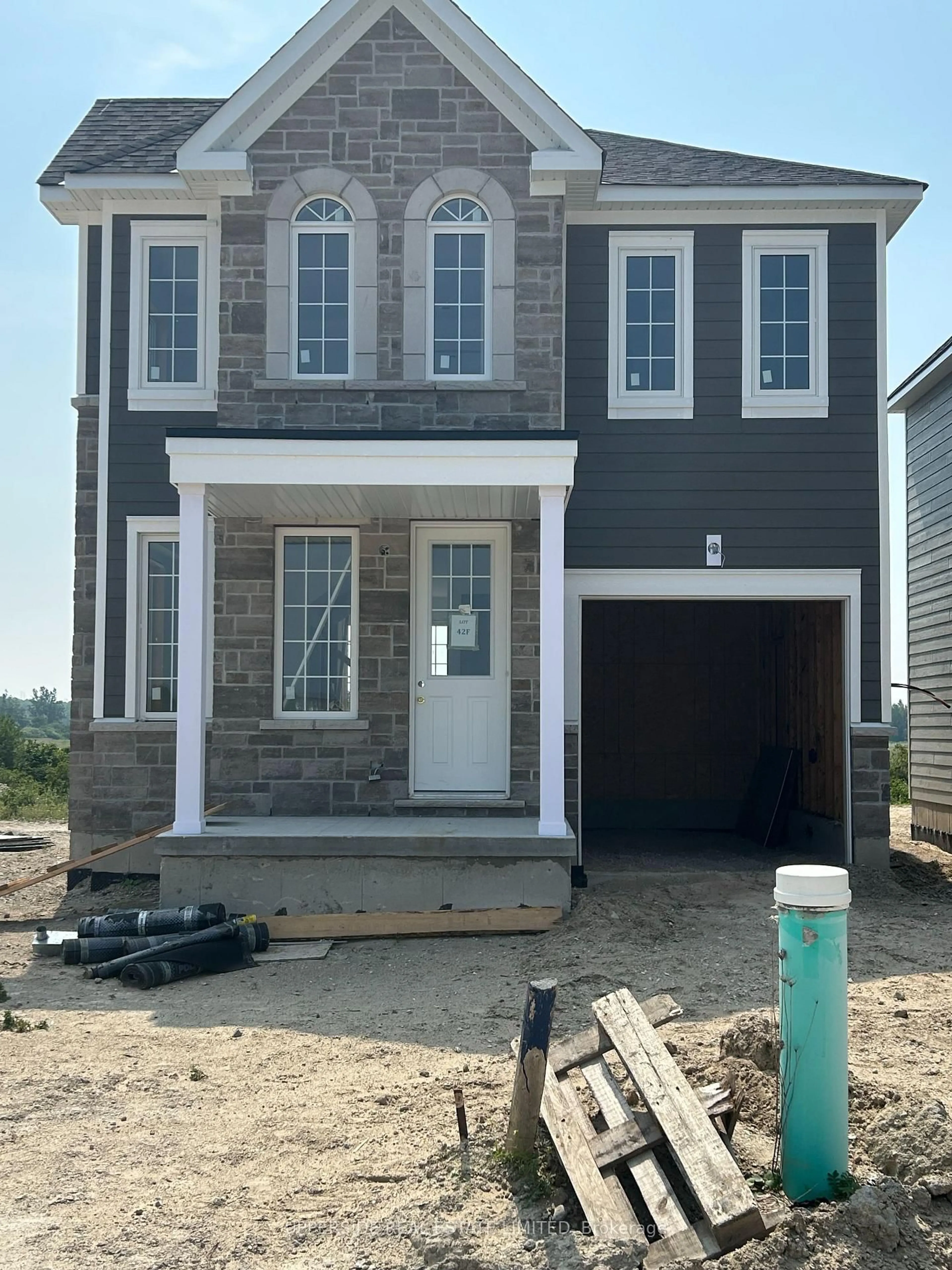 Unknown for 249 Village Gate Dr, Wasaga Beach Ontario L9Z 0J7