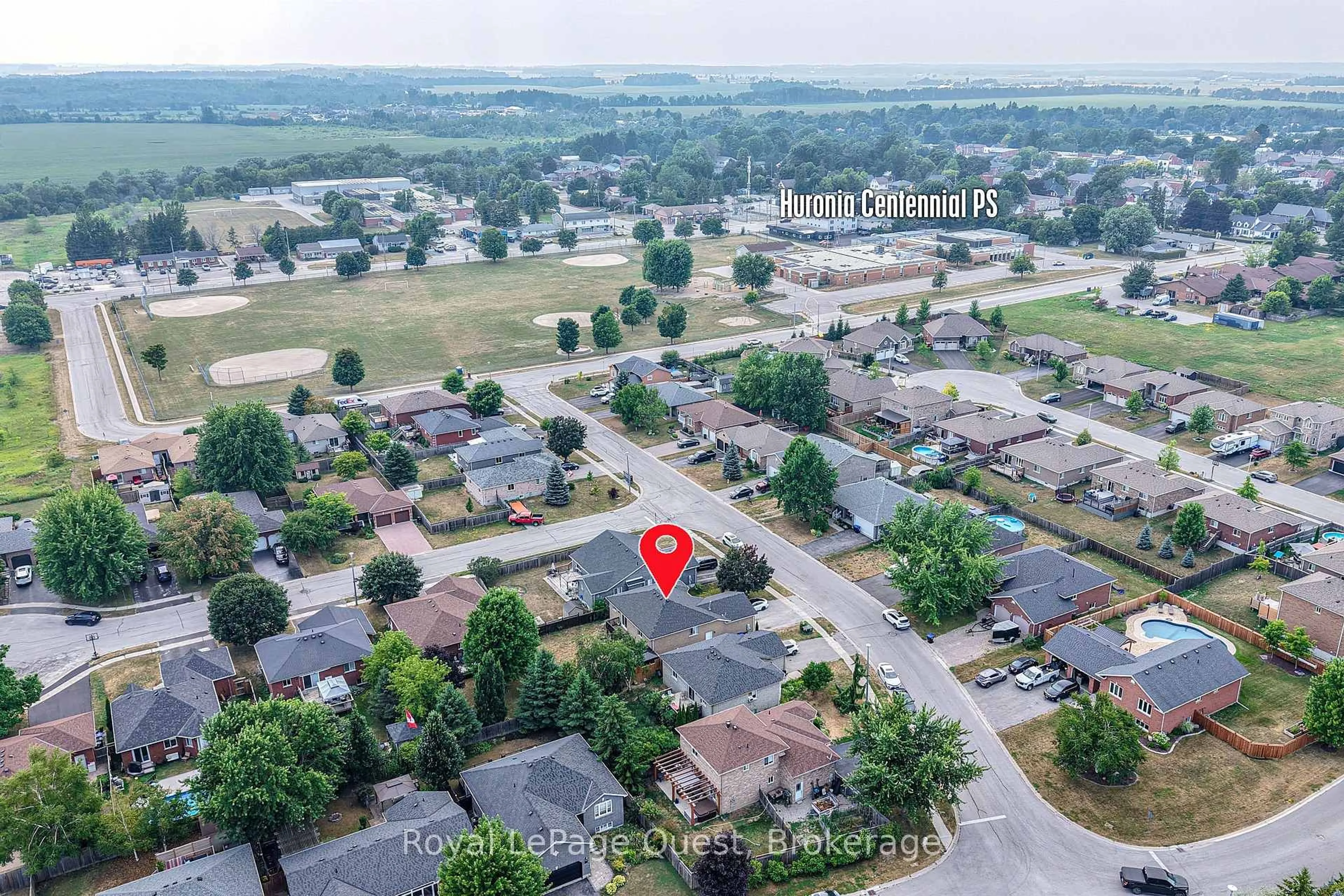 A pic from outside/outdoor area/front of a property/back of a property/a pic from drone, street for 13 Graham St, Springwater Ontario L0L 1P0
