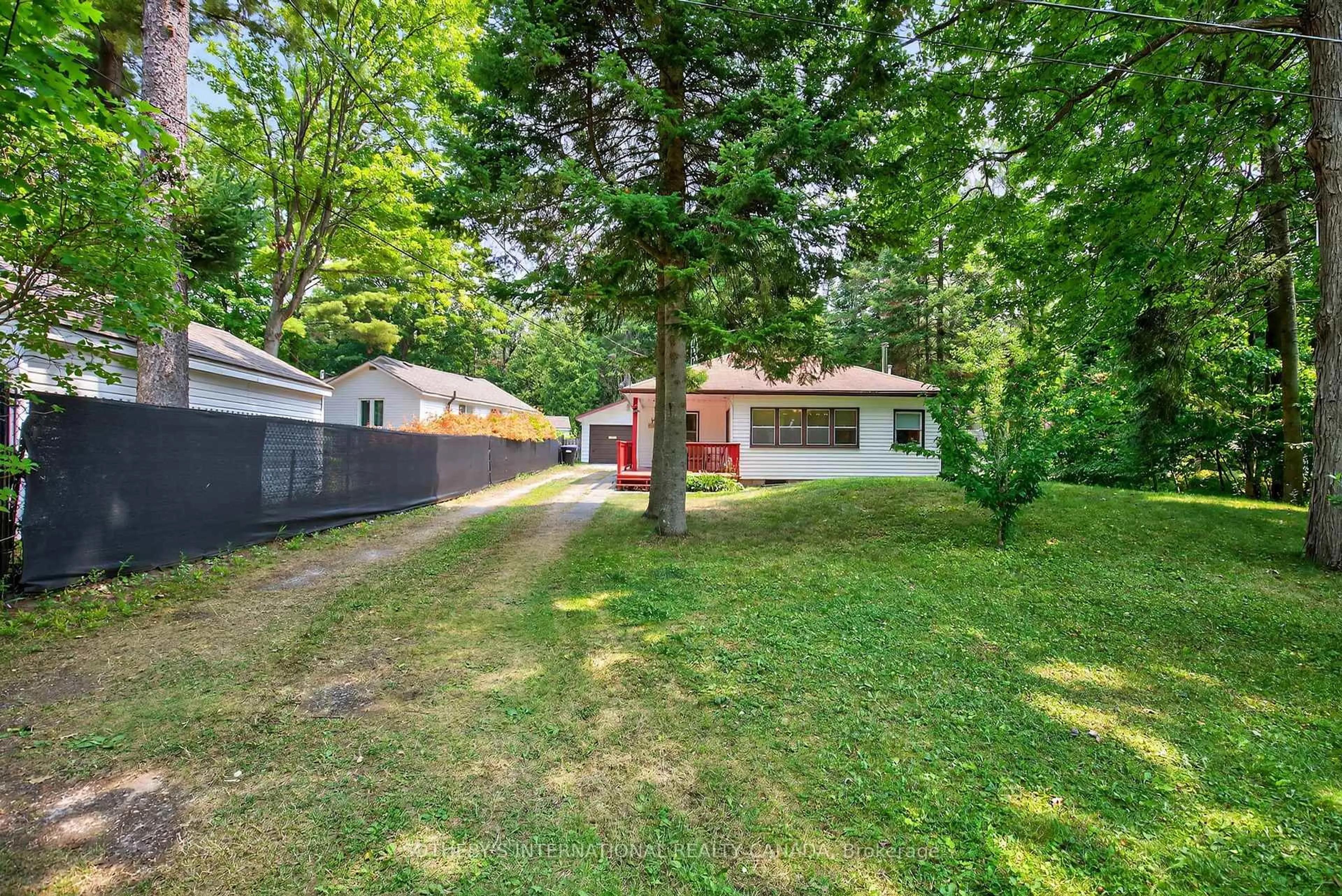Unknown for 37 Park Rd, Tiny Ontario L0L 1P1