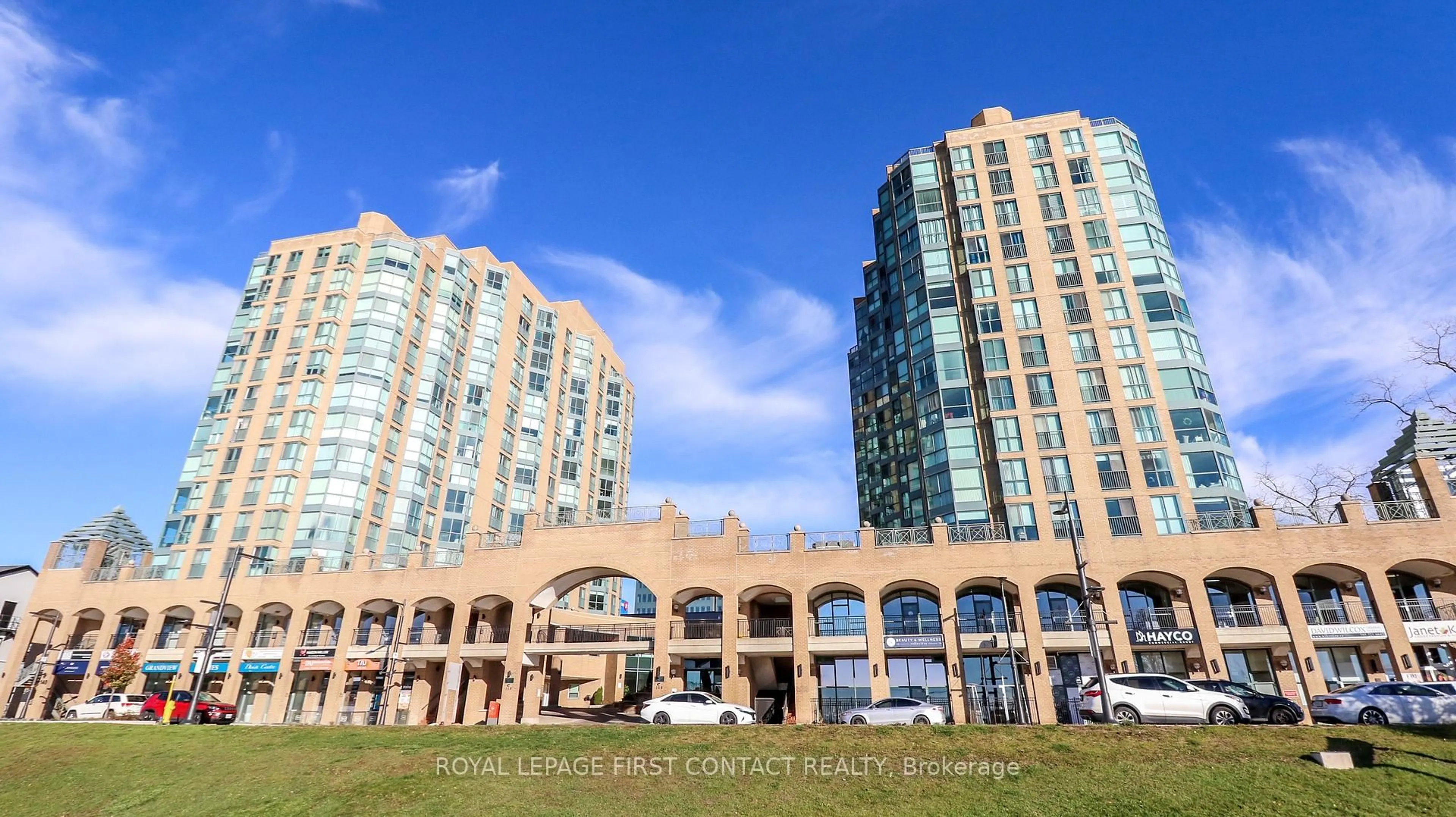 Unknown for 150 Dunlop St #811, Barrie Ontario L4M 6H1