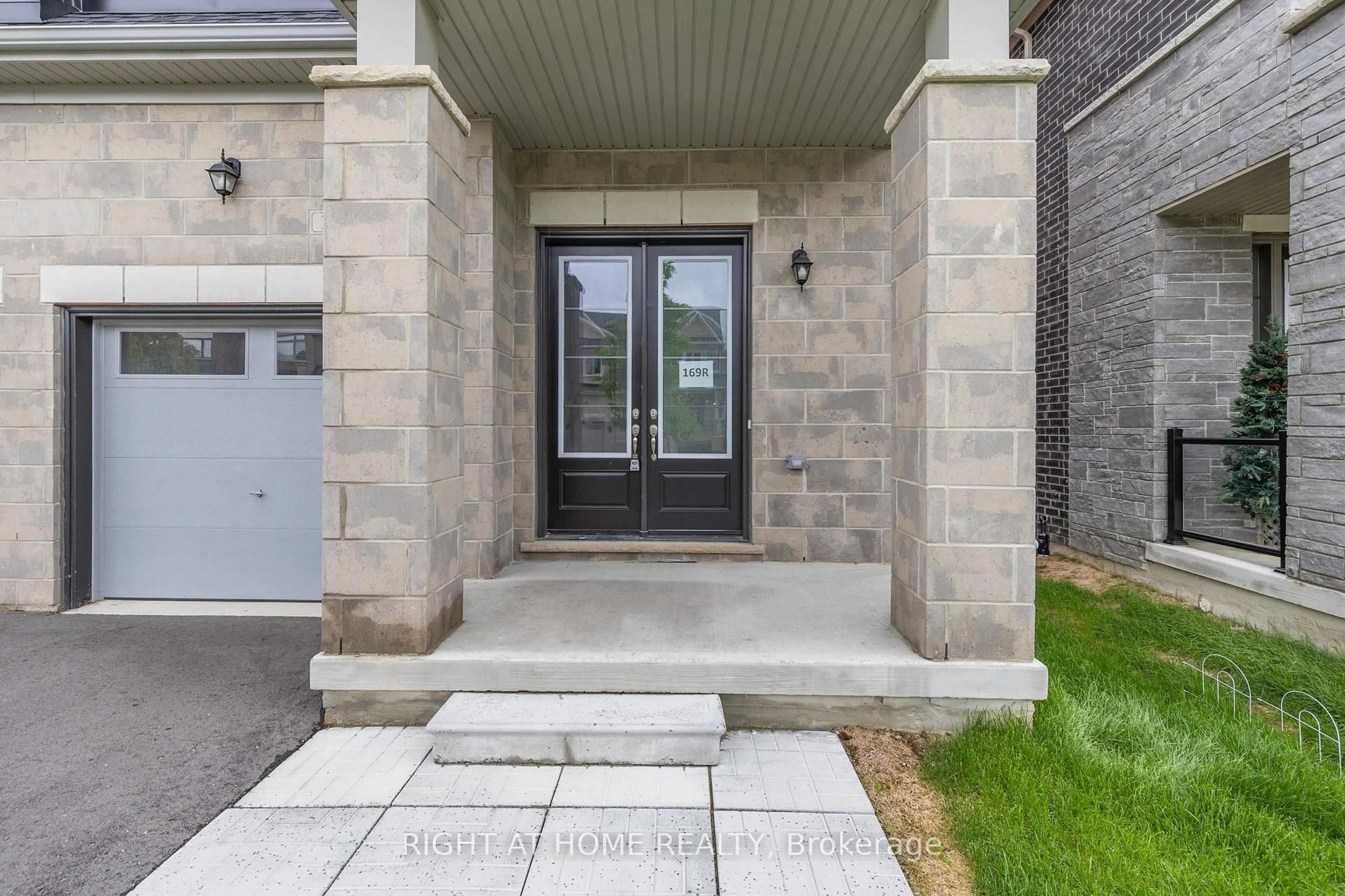 Unknown for 12 Sassafras Rd, Springwater Ontario L0L 1Y3
