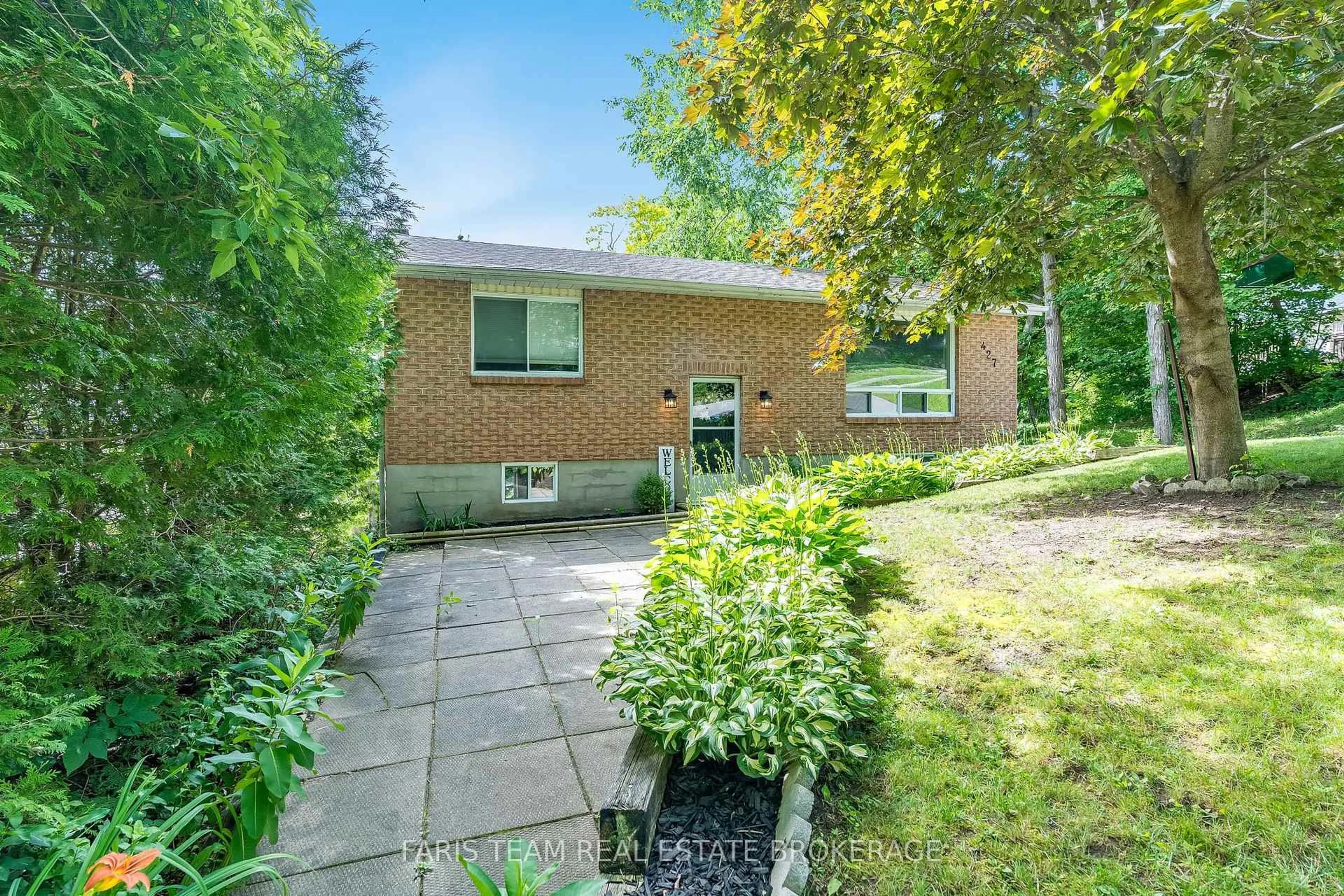 Unknown for 427 Ann St, Tay Ontario L0K 1R0