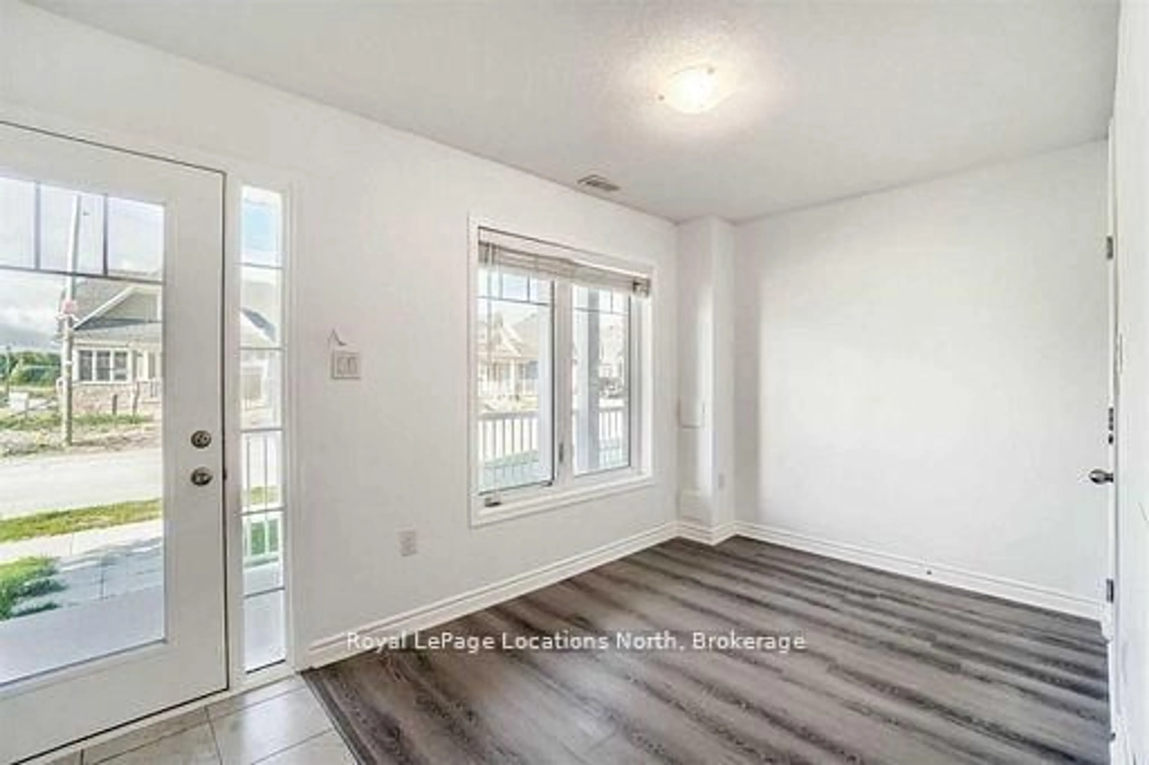A pic of a room for 152 Village Gate Dr, Wasaga Beach Ontario L9Z 0J7