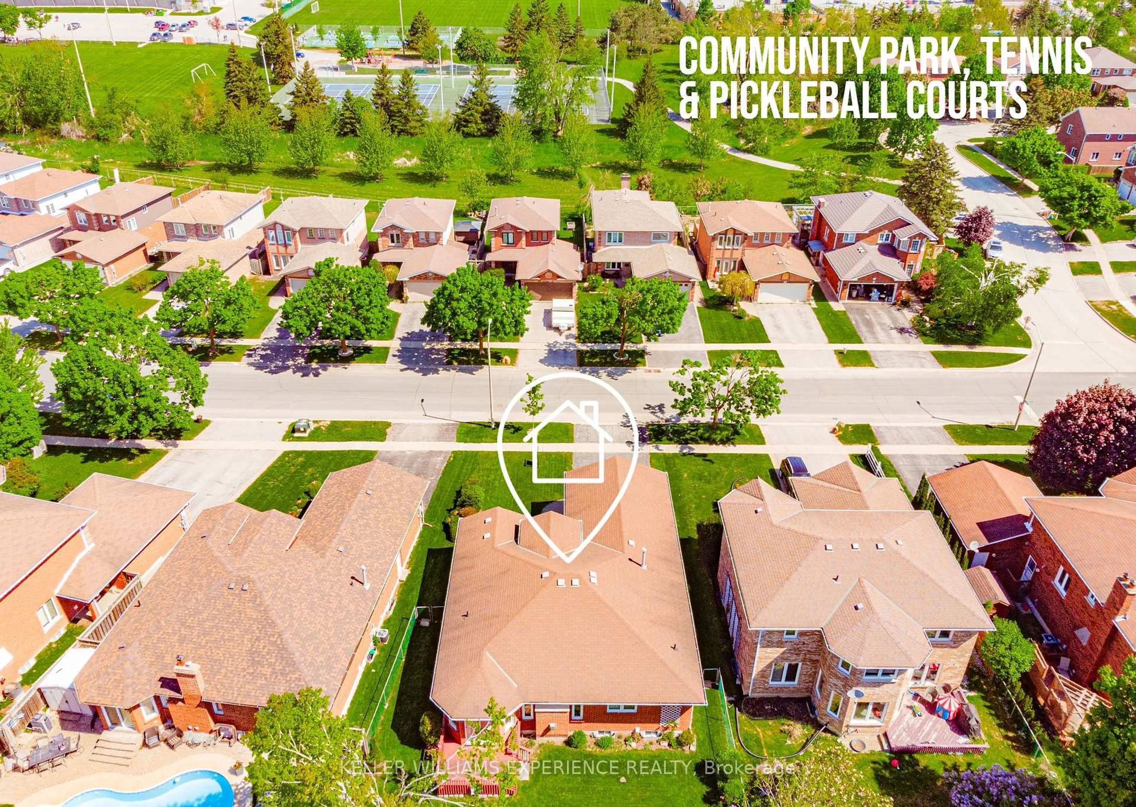 A pic from outside/outdoor area/front of a property/back of a property/a pic from drone, street for 85 Arthur Ave, Barrie Ontario L4M 6H6