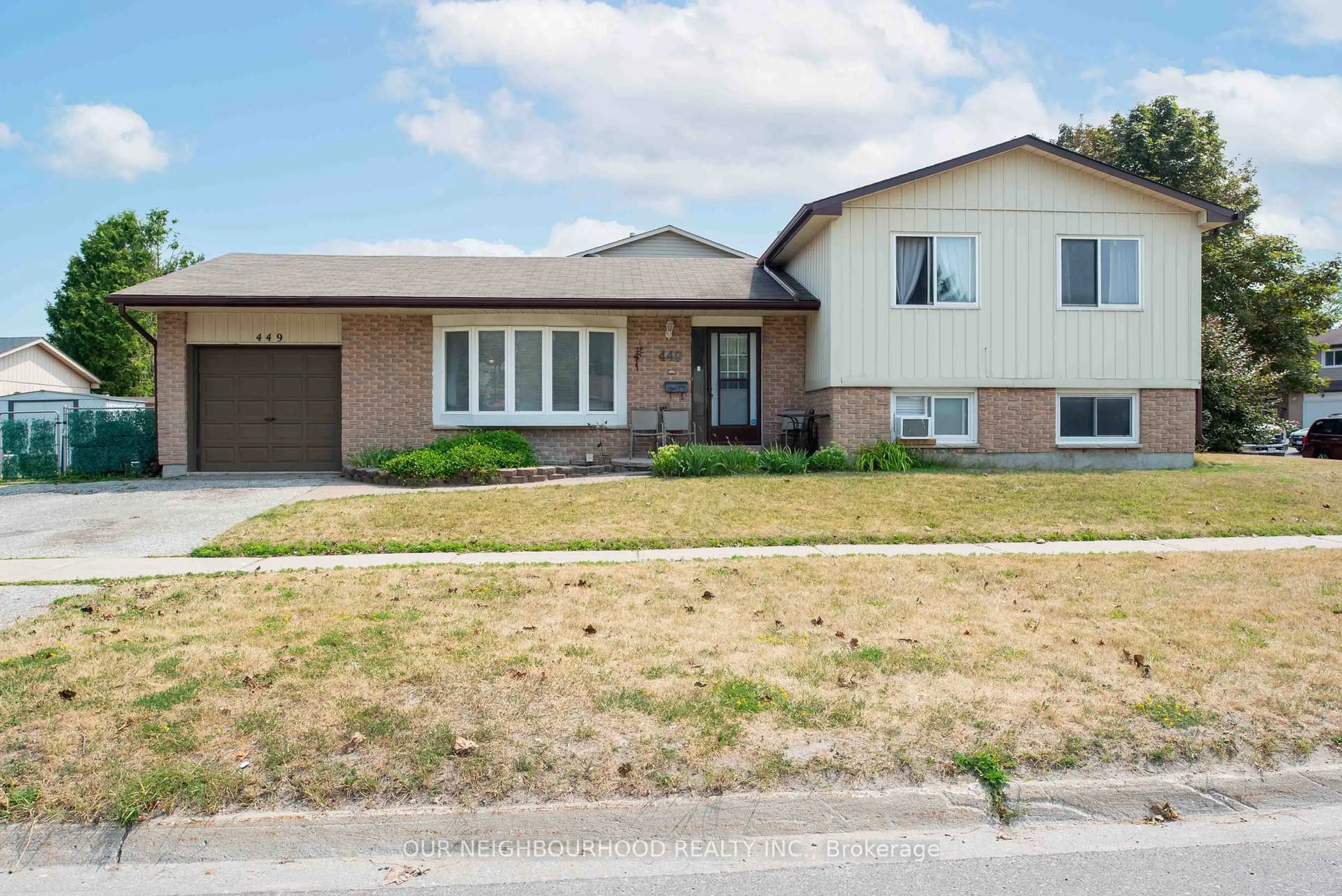 Home with brick exterior material, street for 449 Leacock Dr, Barrie Ontario L4N 4X6